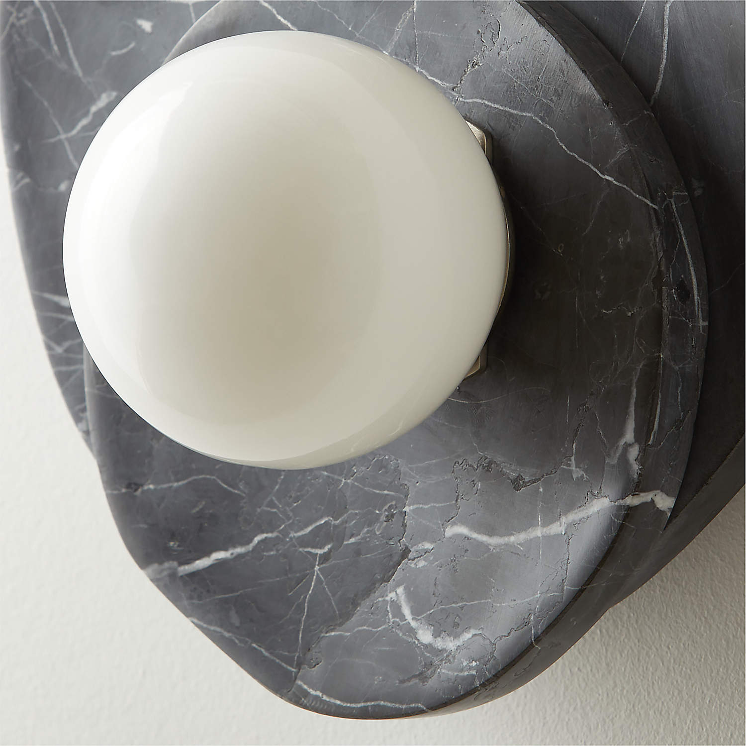 Alorarae Organic Alabaster Wall Light - Neutralighting
