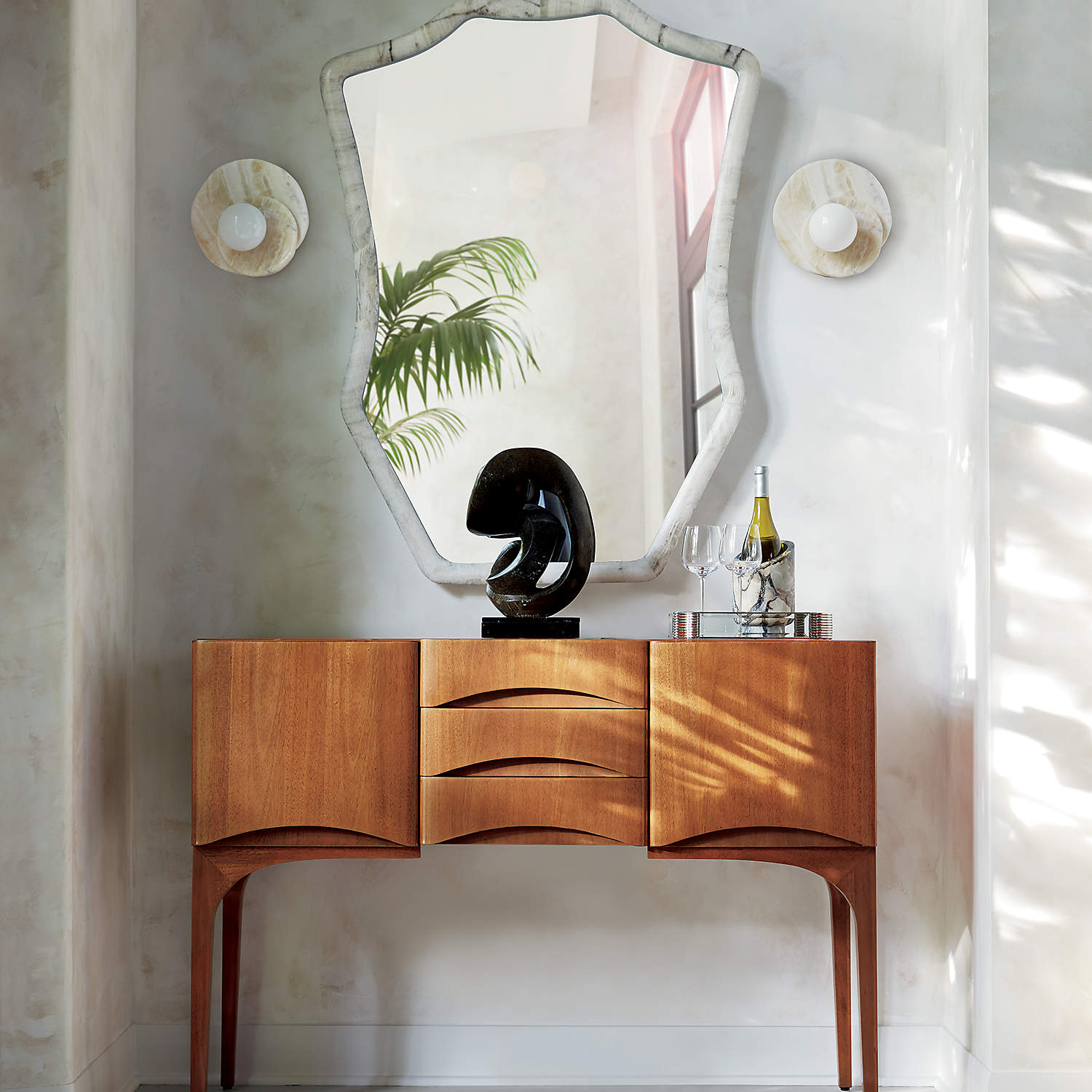 Alorarae Organic Alabaster Wall Light - Neutralighting