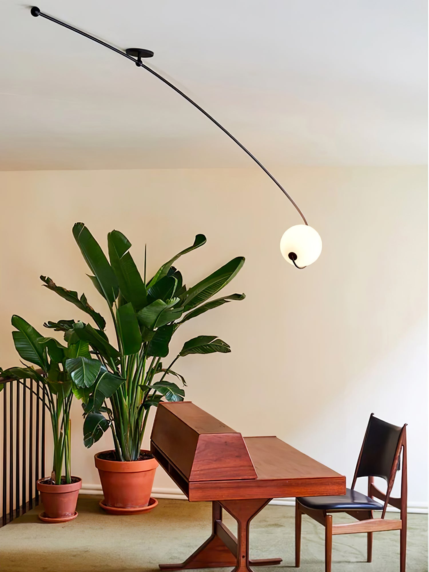 Elsoris Minimalistische Deckenleuchte aus Gebogenem Glas-Letslighting