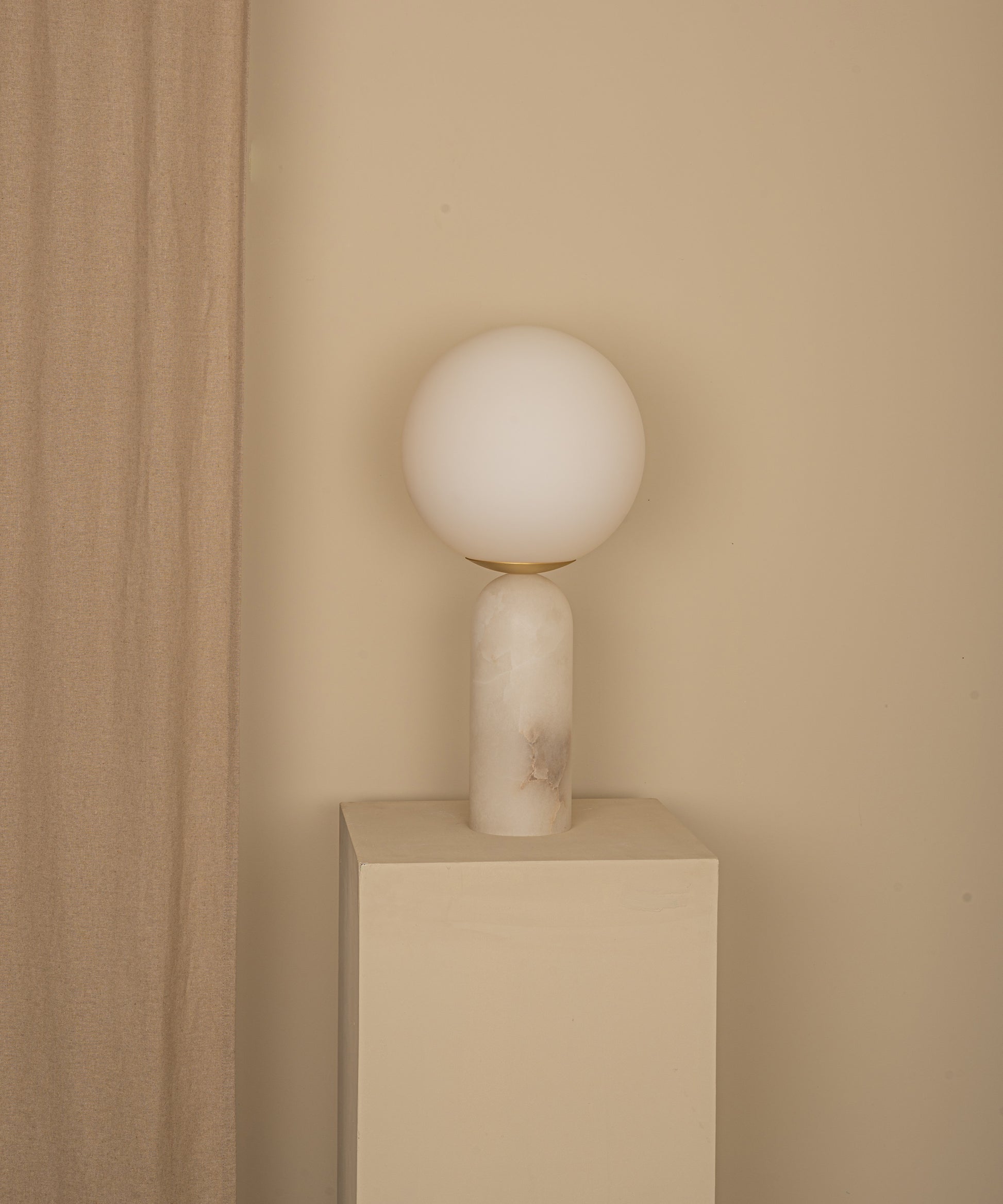 Atlas Modern Minimalistisch Alabaster Tischleuchte-Letslighting