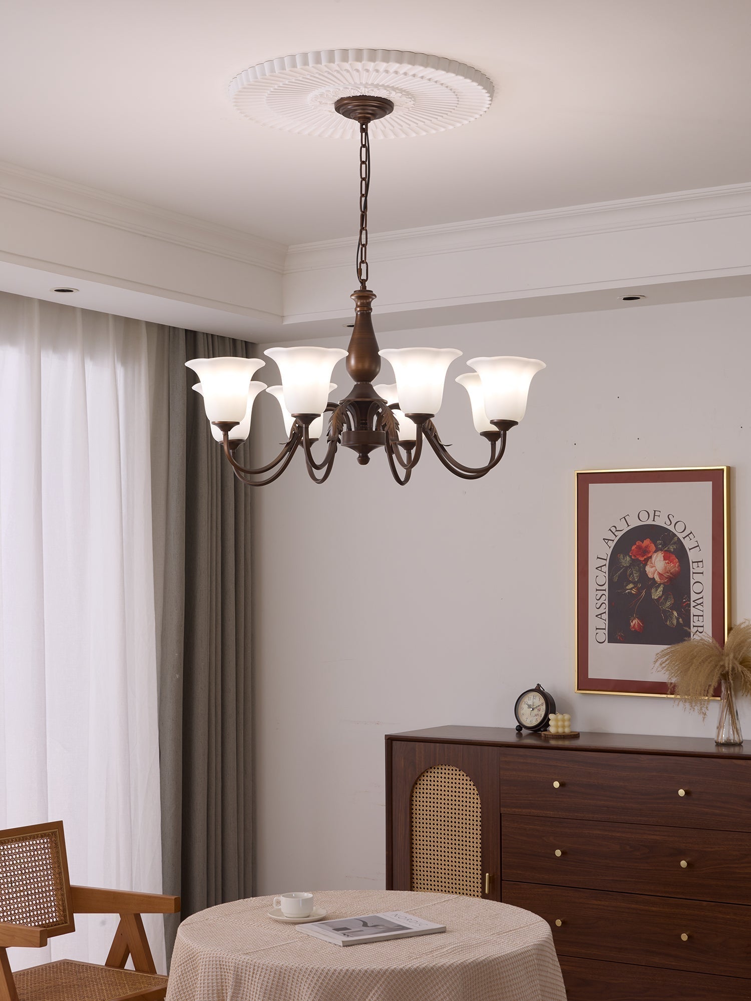 Uveleth Traditioneller Eleganter Glaskronleuchter-Letslighting