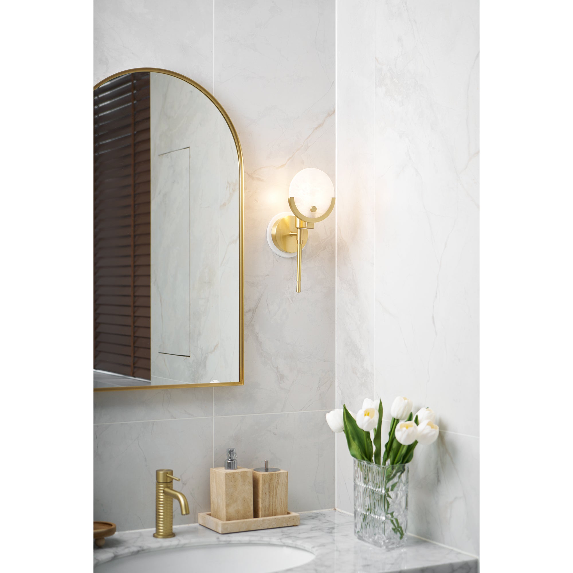 Ljomuvyo Modern Minimalist Brass Alabaster Sconce Wall Lamp - Letslighting