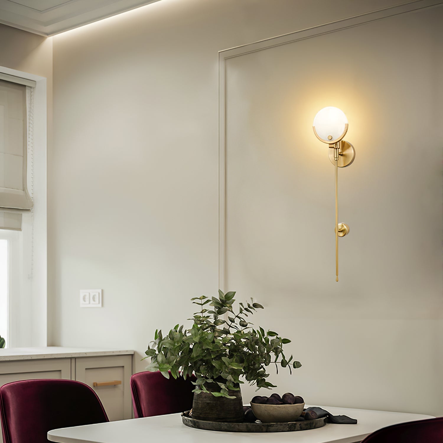 Bravi Wandleuchte aus Messing mit Alabaster