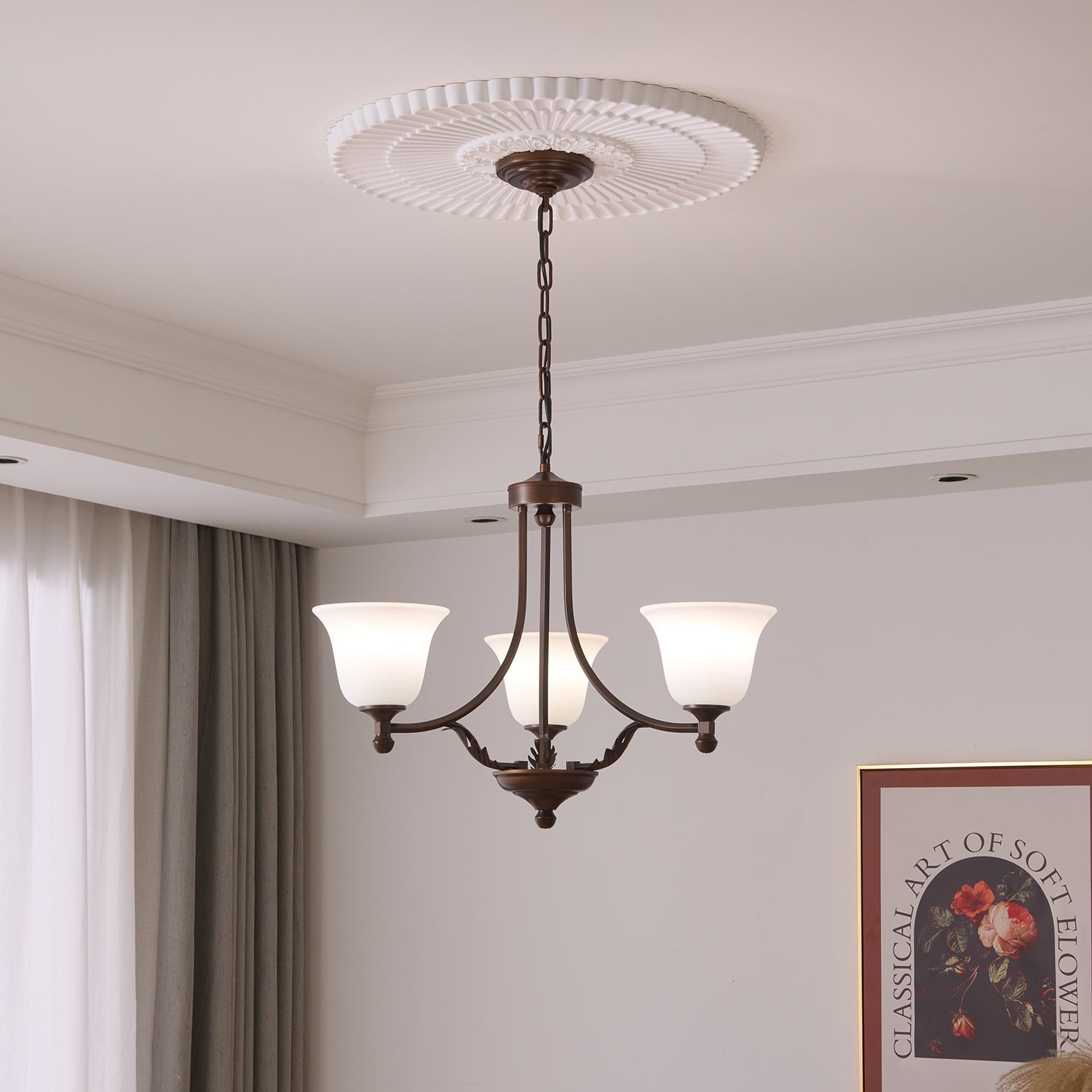 Elorira Traditioneller Eleganter Kronleuchter aus Bloom-Glas-Letslighting