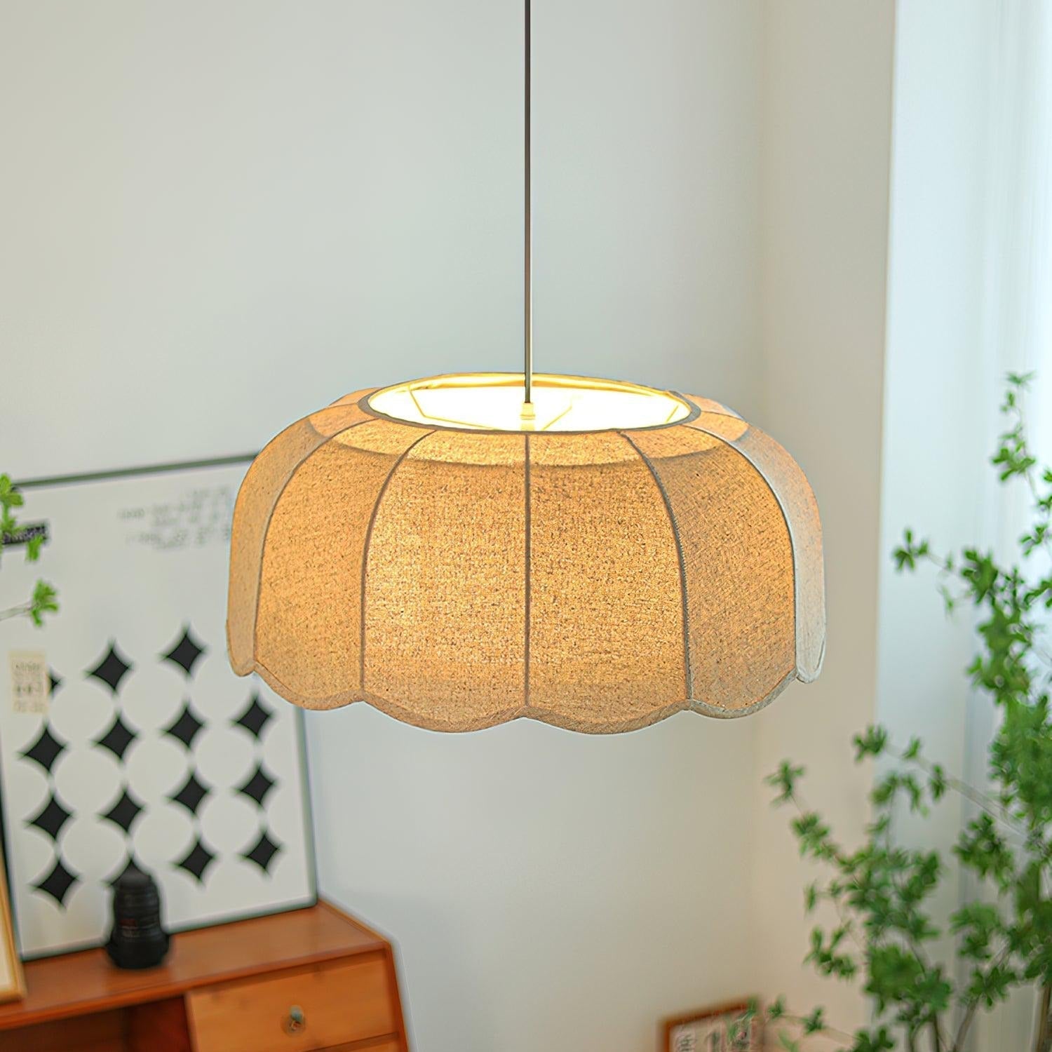 Sora Pendelleuchte mit Bananenblatt-Design