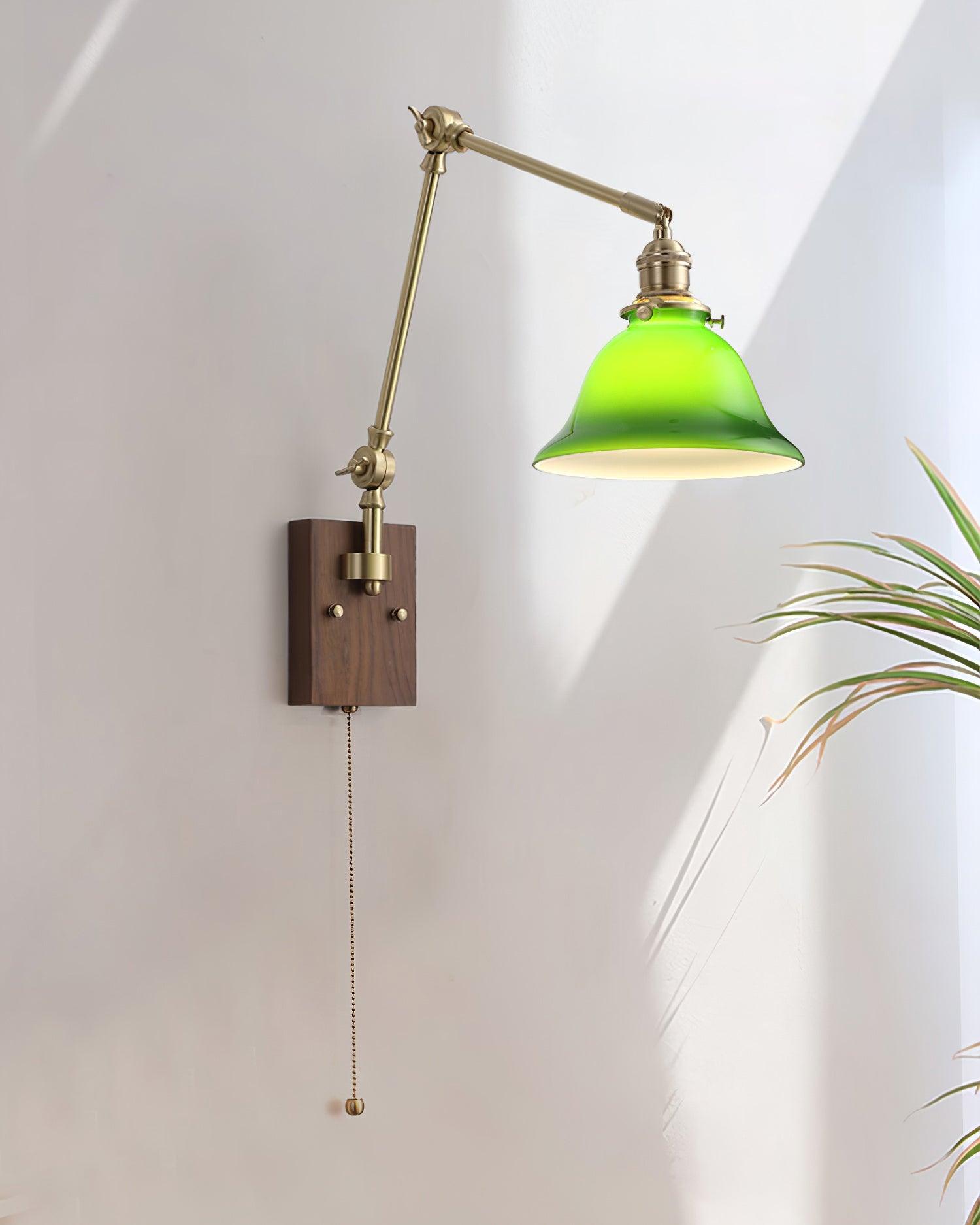 Tatum Minimalistische Moderne Wandleuchte aus Messing und Glas-Letslighting