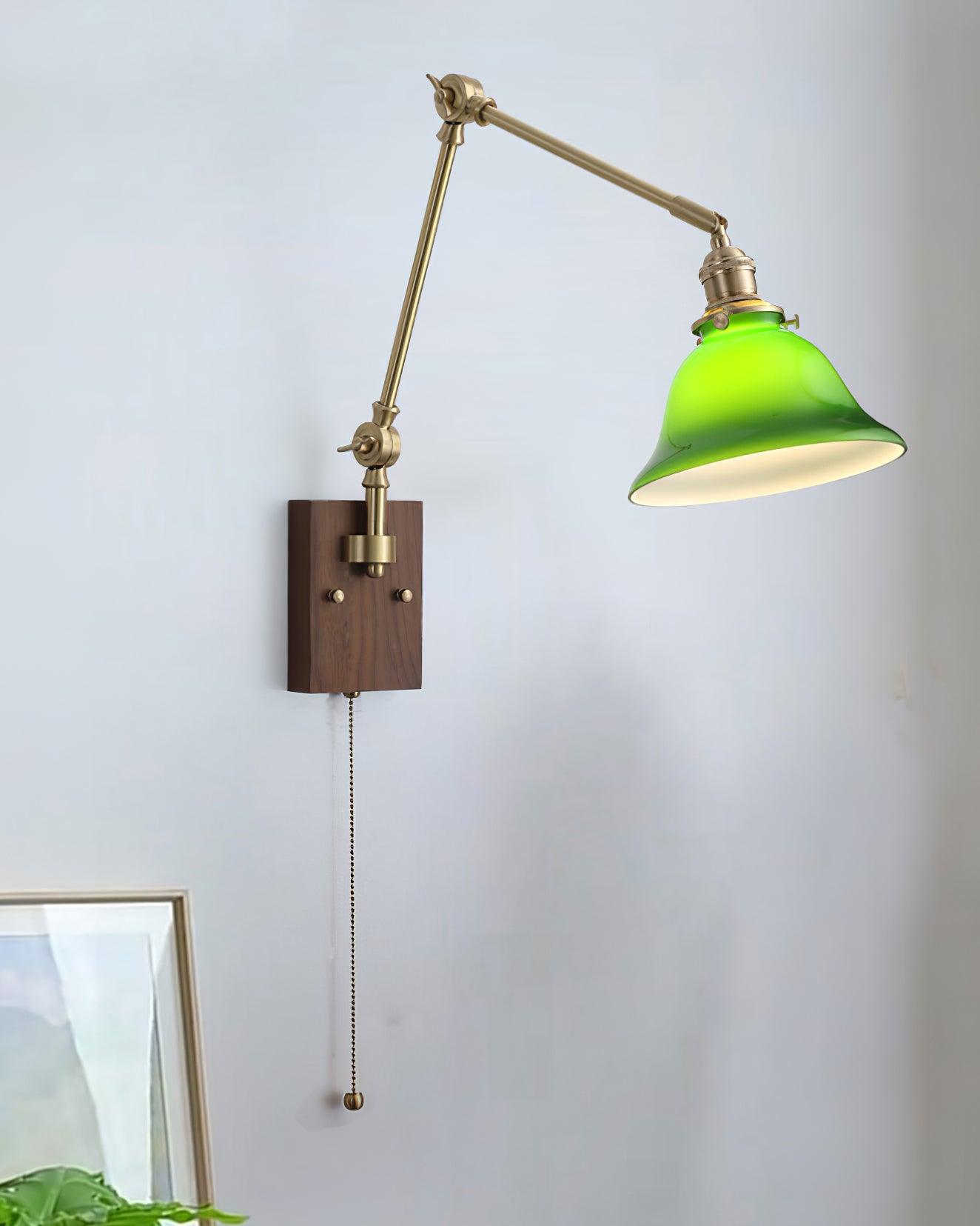 Tatum Minimalistische Moderne Wandleuchte aus Messing und Glas-Letslighting