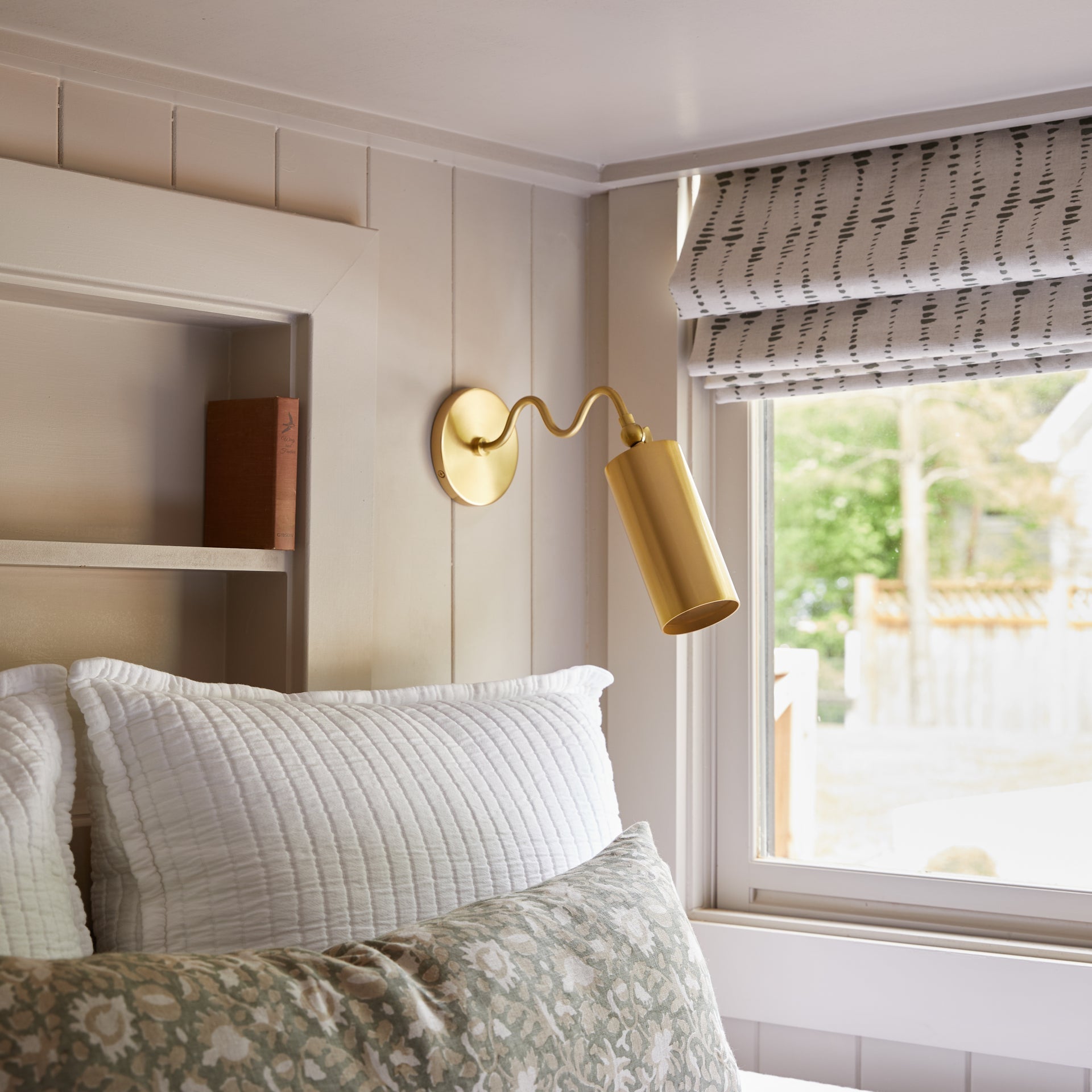 Vatnuvyu Moderne Wandleuchte aus Stoff-Letslighting