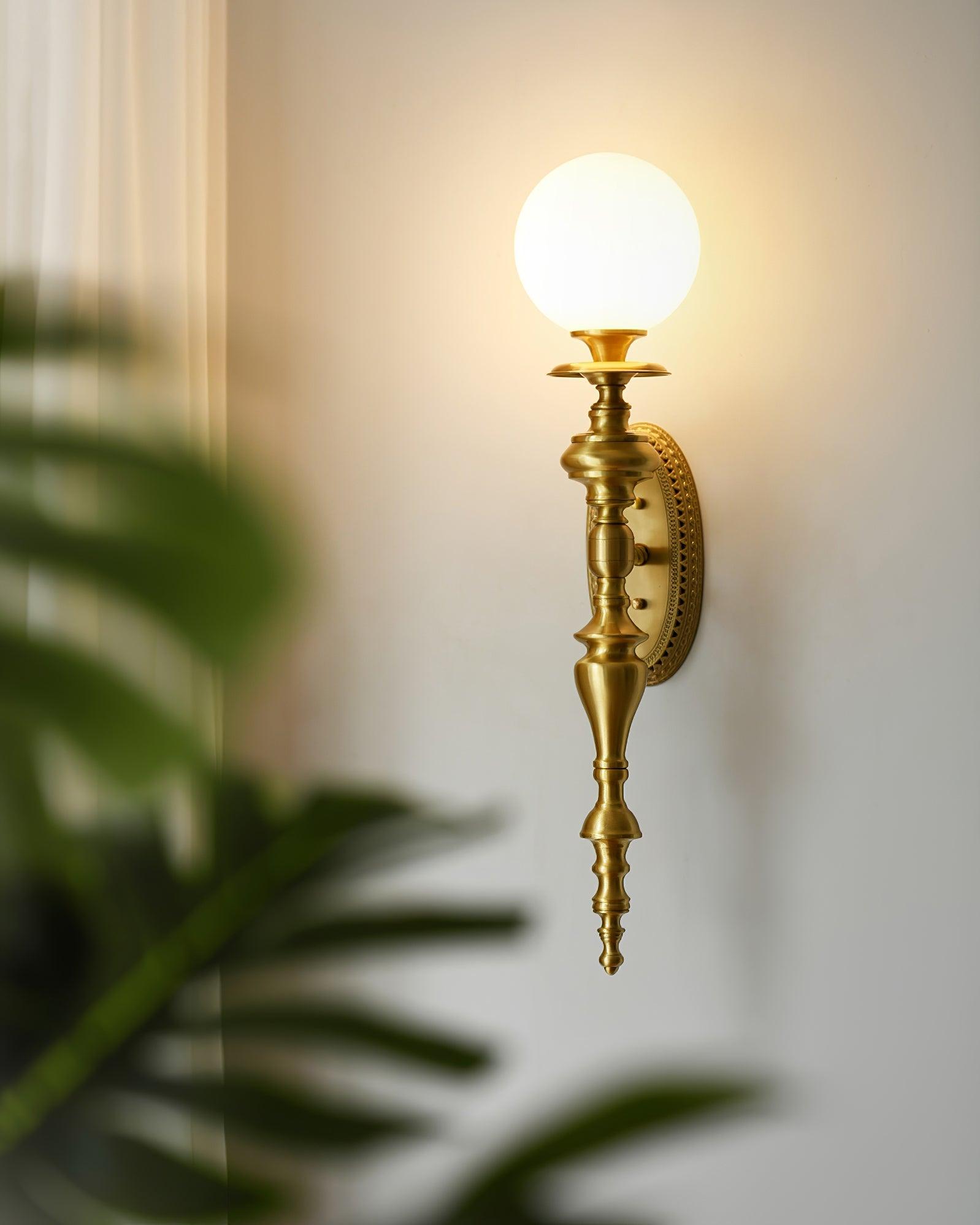 Sage Vintage Wandleuchte aus Messing-Letslighting