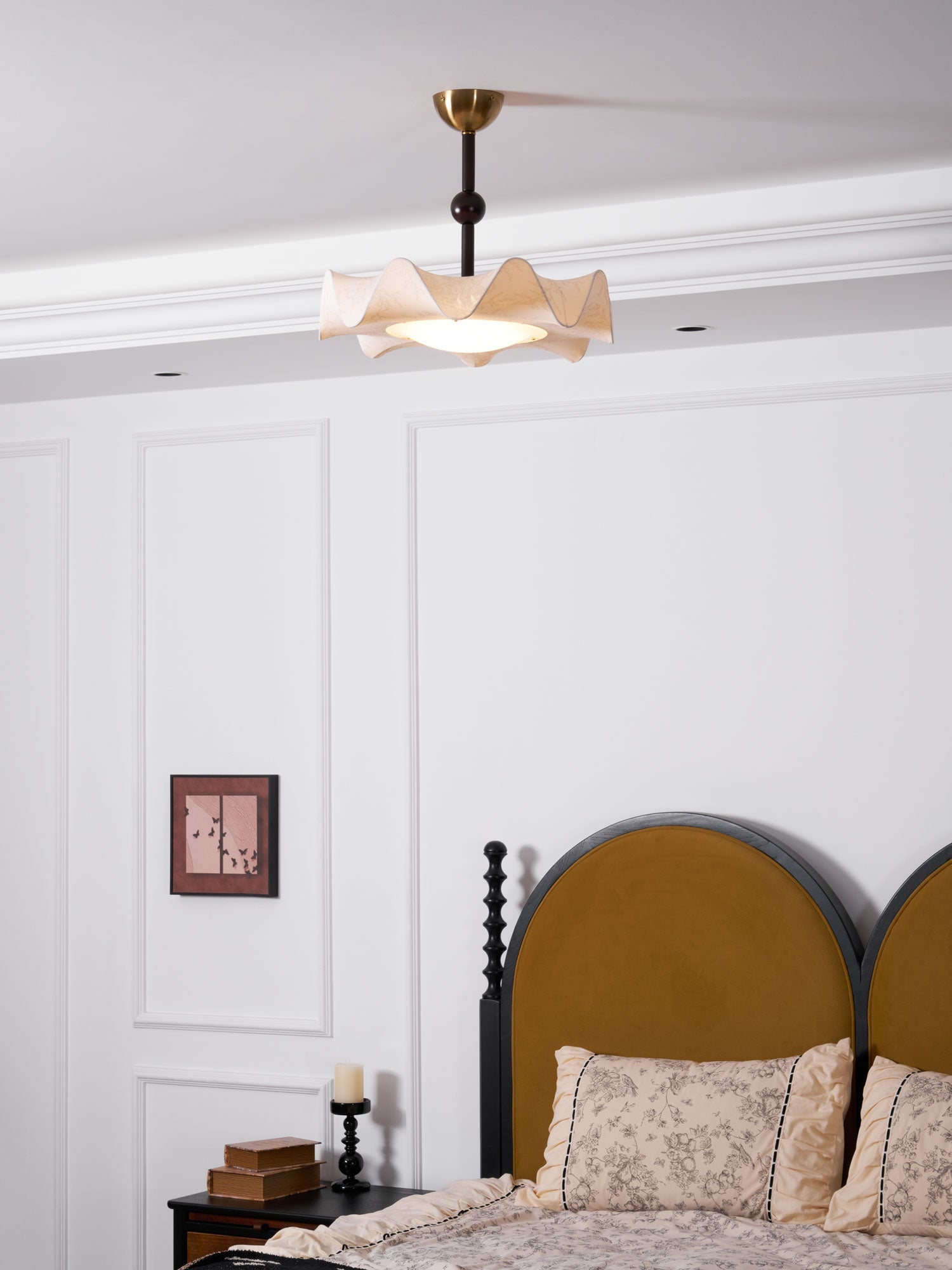 Avlorus Traditionelle Eleganz Deckenleuchte aus Holz und Stoff-Letslighting