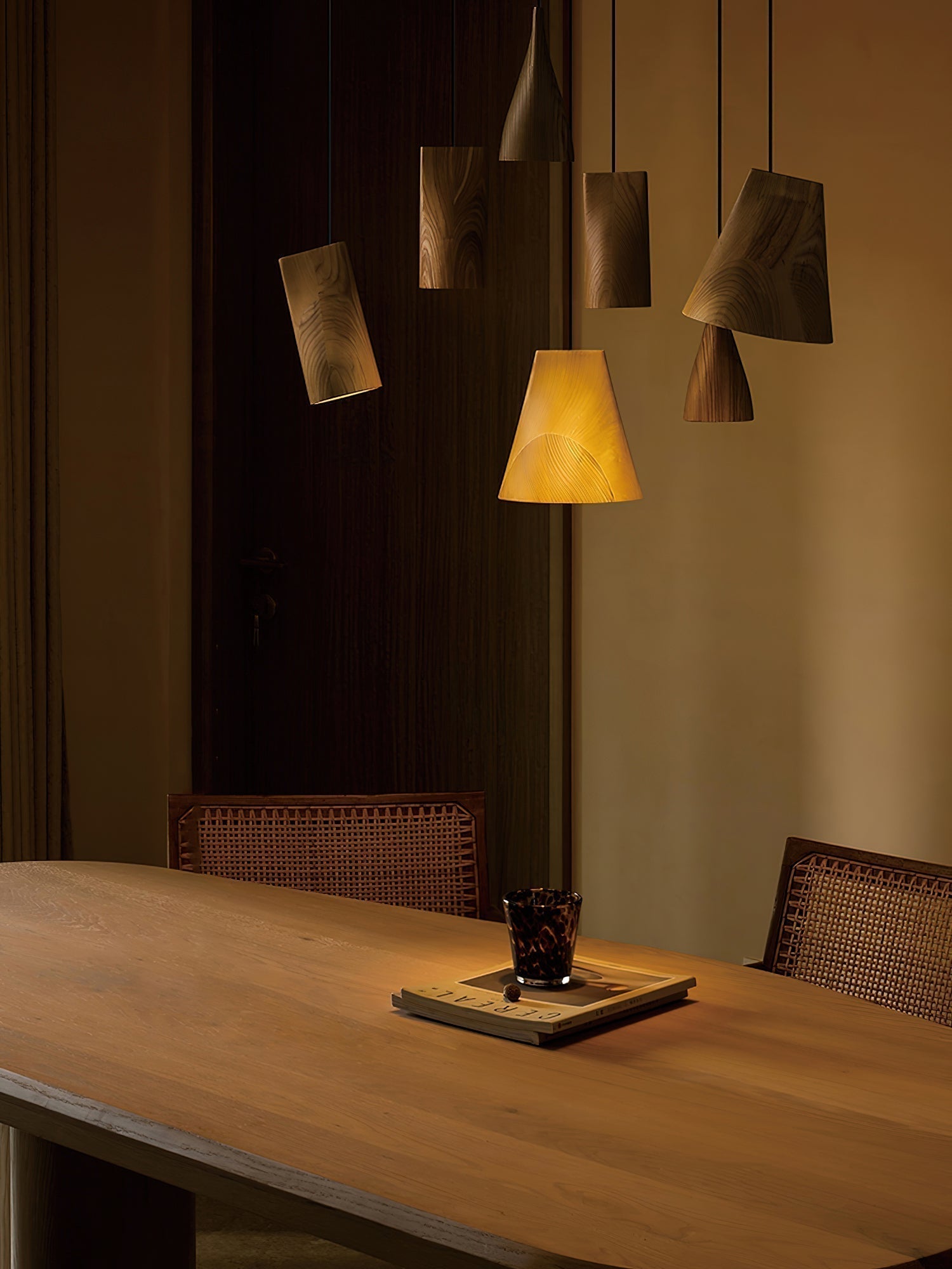 Ivarara Asymmetrisch Holz Pendelleuchte Leuchte-Letslighting