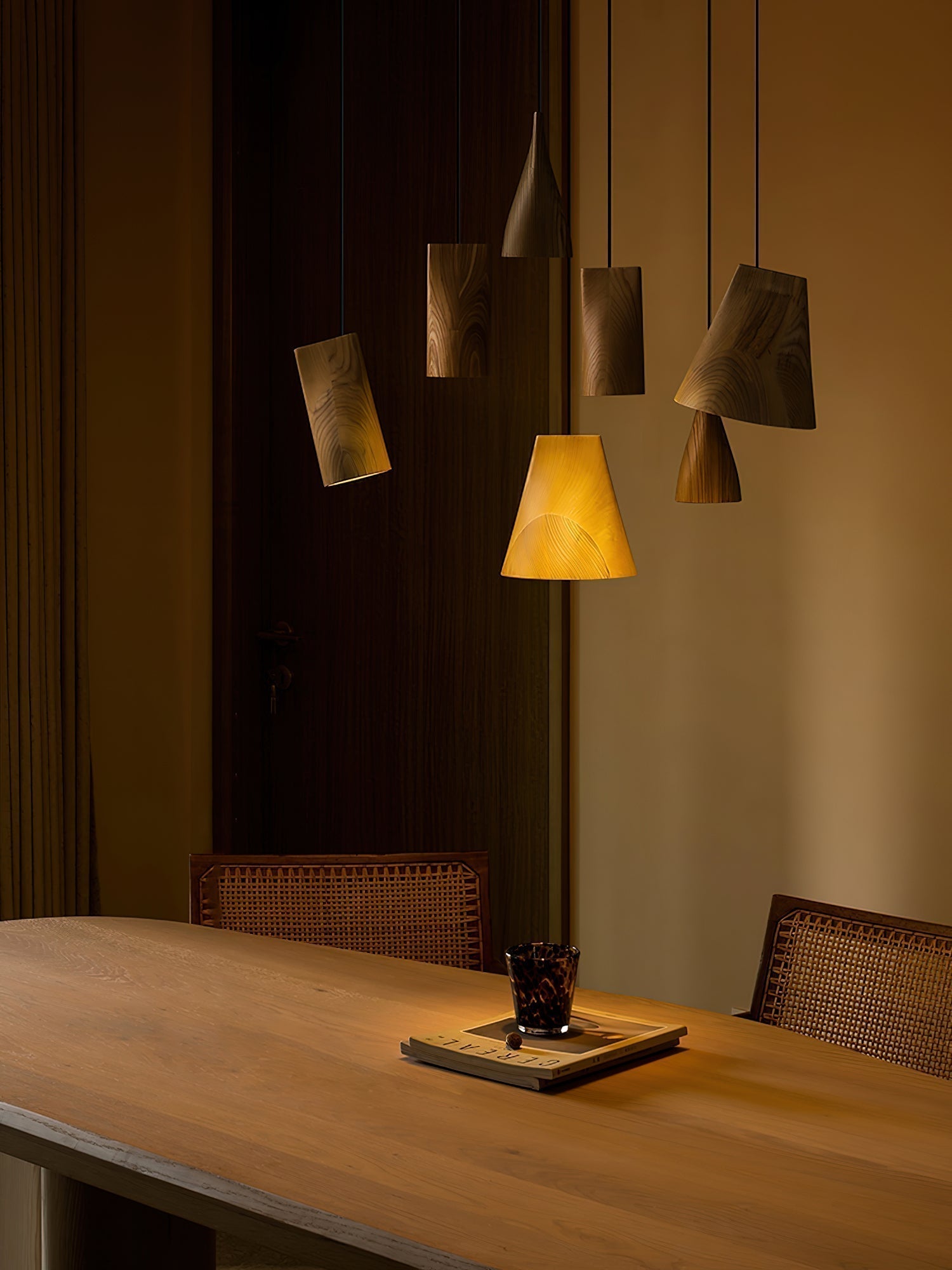Ivarara Asymmetrisch Holz Pendelleuchte Leuchte-Letslighting