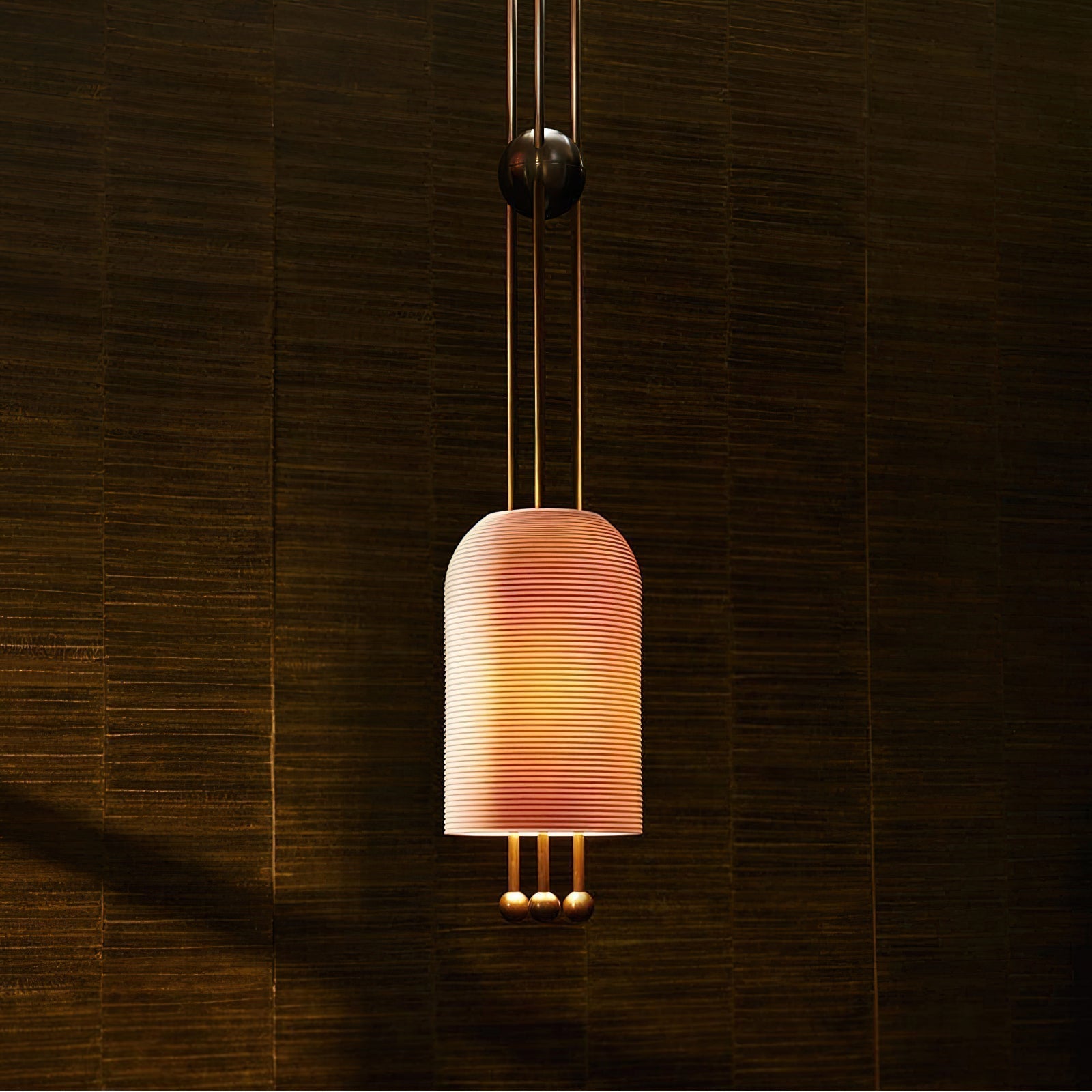 Voloraris Traditionelle Eleganz Glas-Pendelleuchte-Letslighting