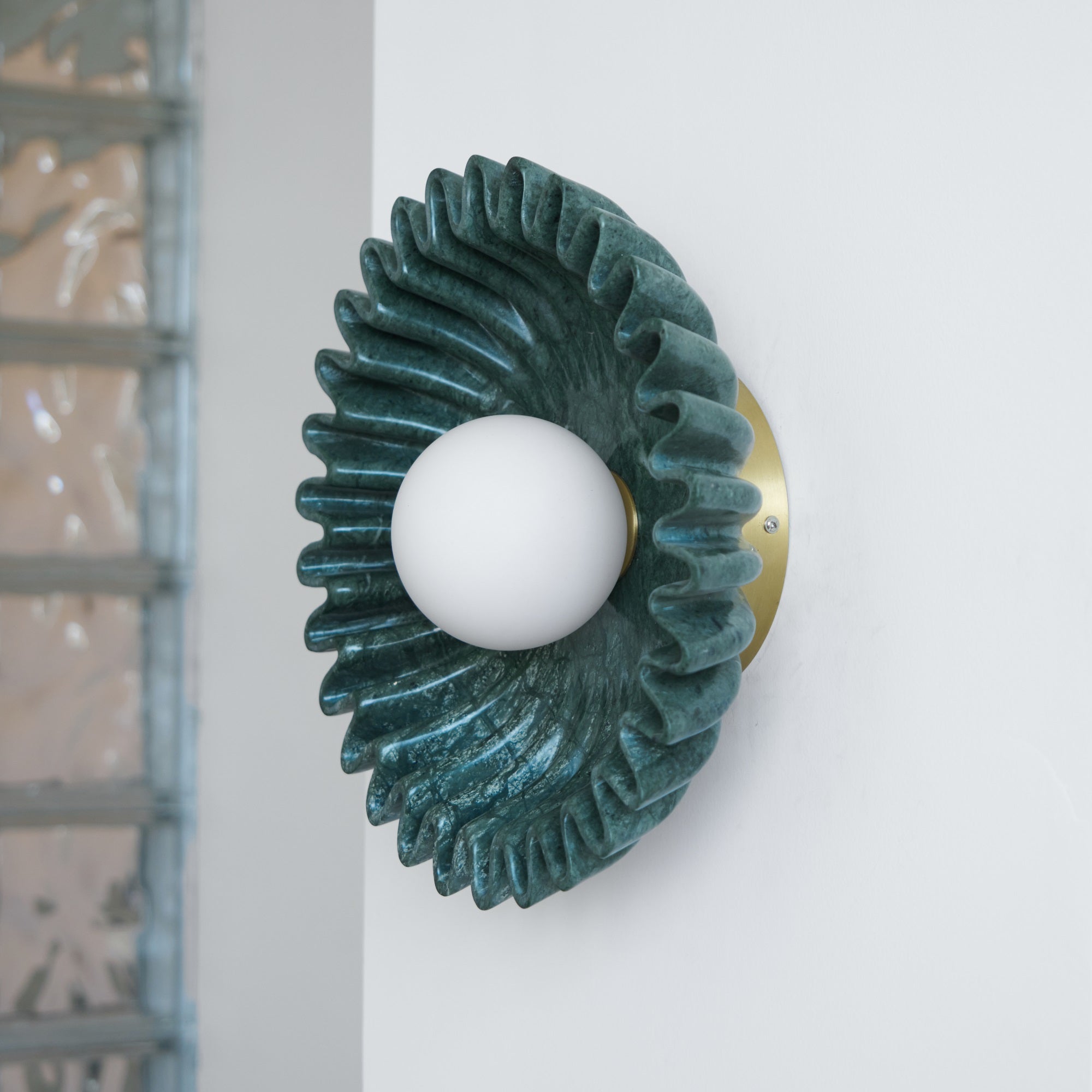 Wandleuchte Keramik Glas Dunkelgrün Weiß Schwarz Beige Skulptural-Letslighting