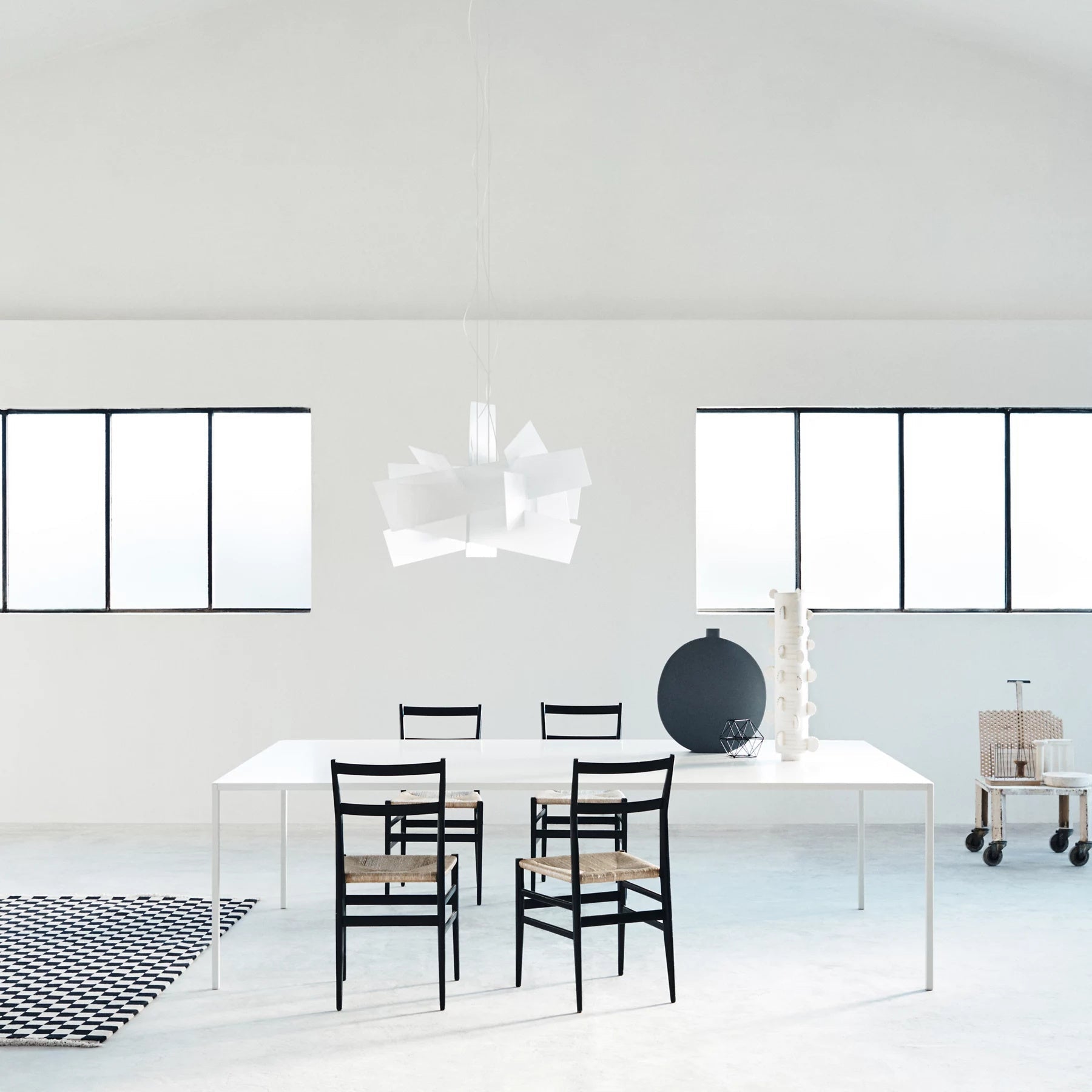 Jarnbruvyu Individual Creativity Acrylic Chandelier - Letslighting