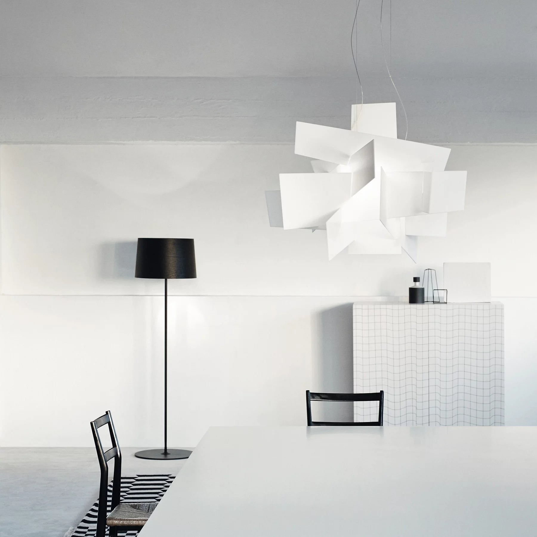 Jarnbruvyu Individual Creativity Acrylic Chandelier - Letslighting