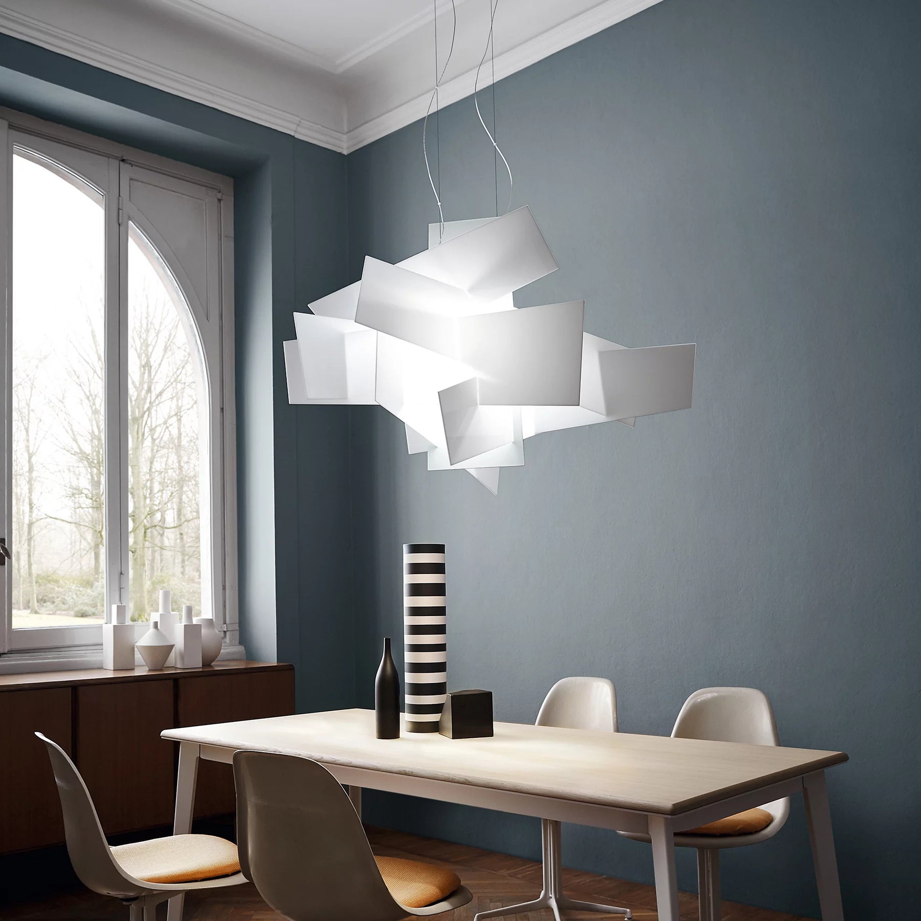 Jarnbruvyu Individual Creativity Acrylic Chandelier - Letslighting