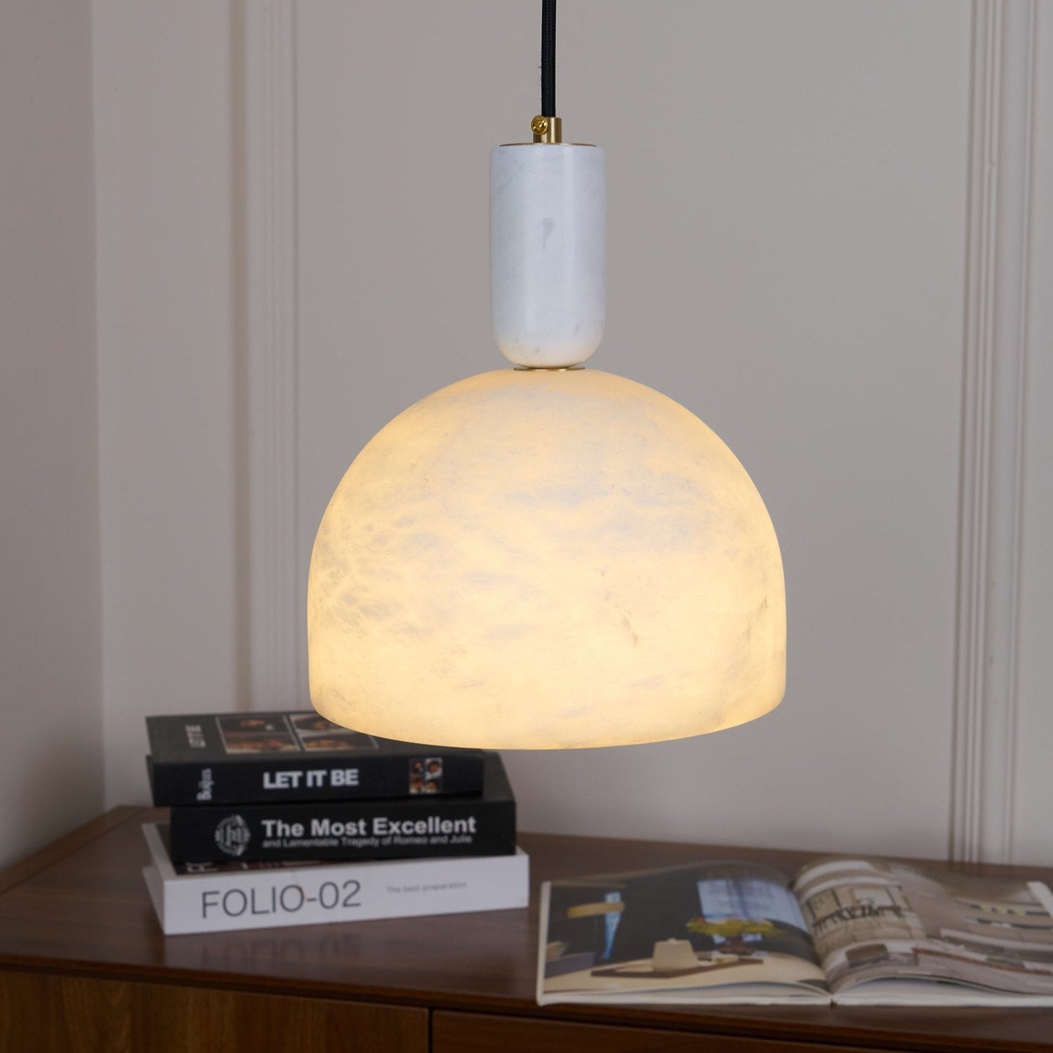 Culiror Minimalist Alabaster Pendant Light - Neutralighting