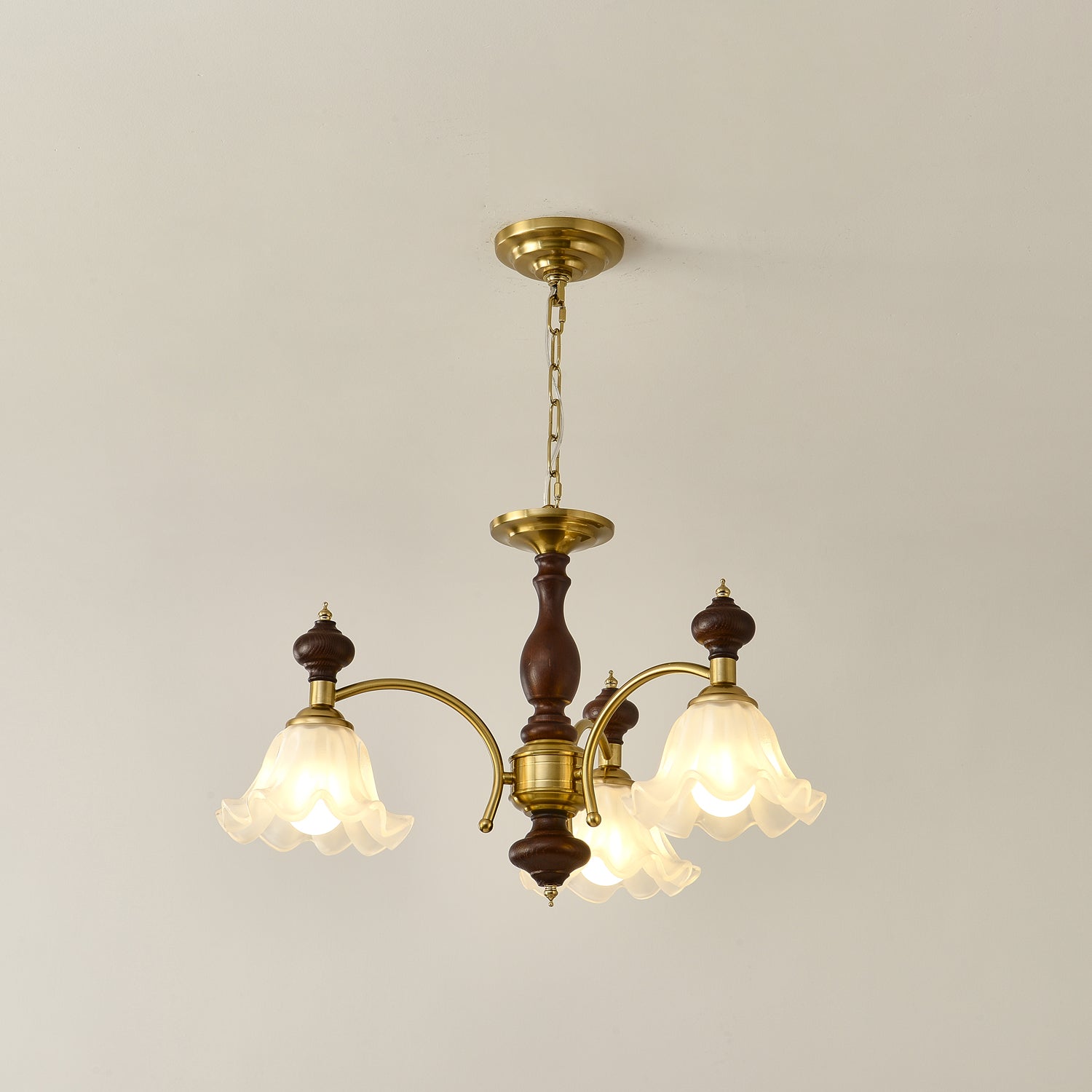 Lustra Kronleuchter Holz Messing Blüte Blumen-Letslighting