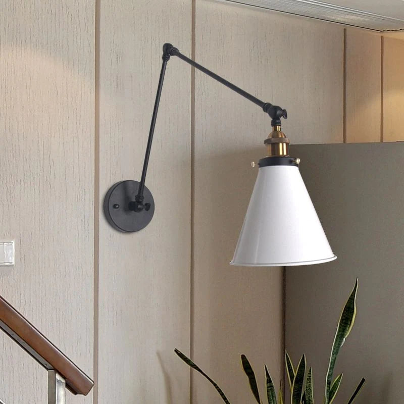 Silva Modern Wandleuchte Verstellbar, 2 Farben, Wohnzimmer, Metall