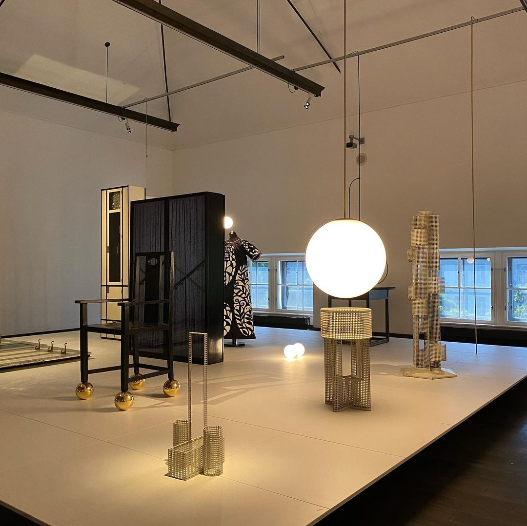 Brass Architectural Collection Pendant Lamp - Blowlighting