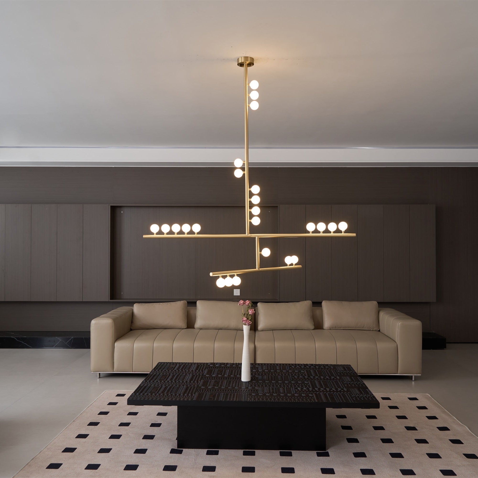 Eurzoris Geometrischer Linearer Kronleuchter aus Messing-Letslighting