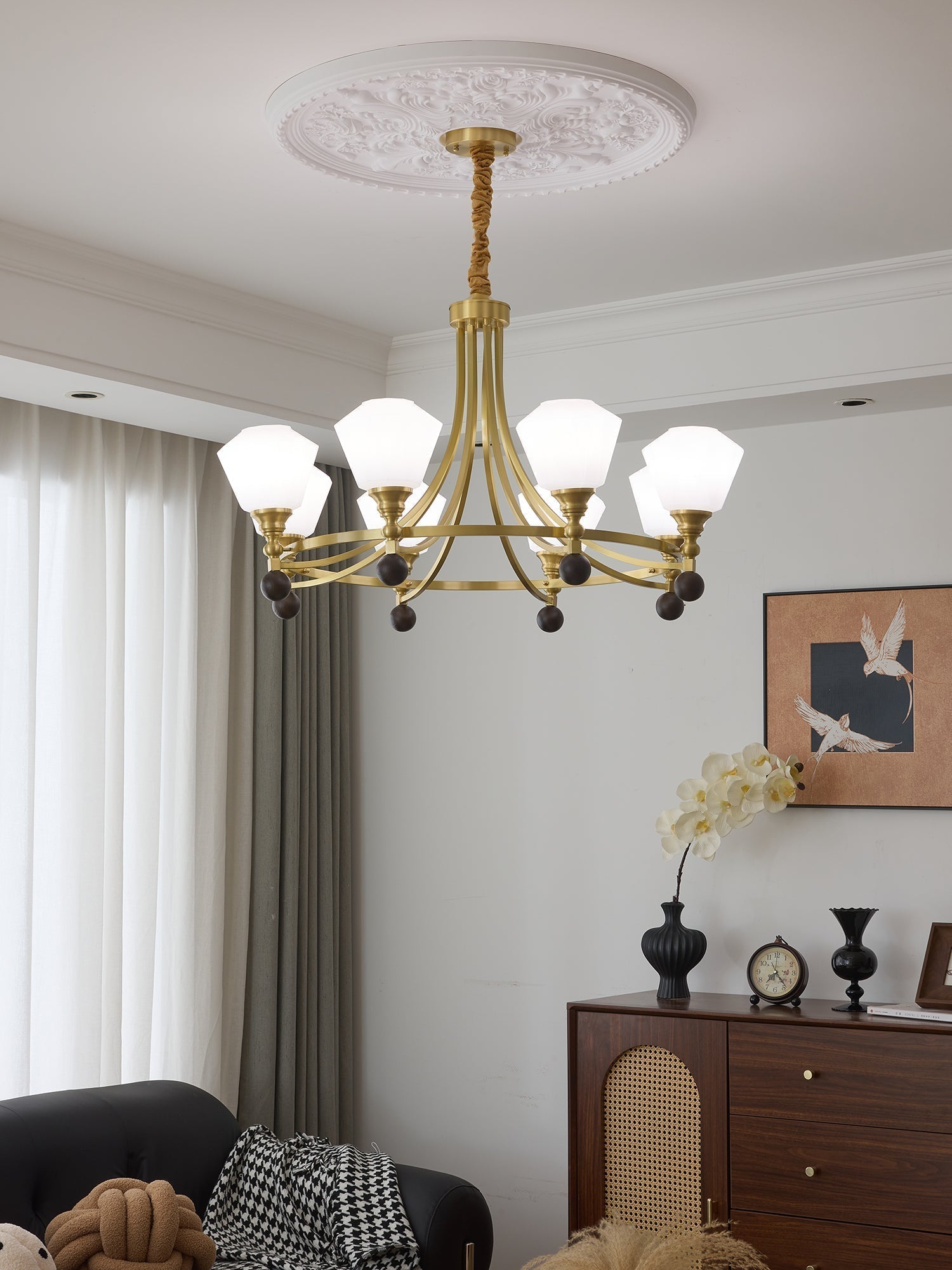 Nyraeyra Premium Nordic Art Kronleuchter aus Messing und Holz-Letslighting