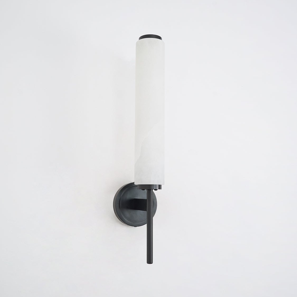 Jern Art-Déco-Wandleuchte aus Alabaster