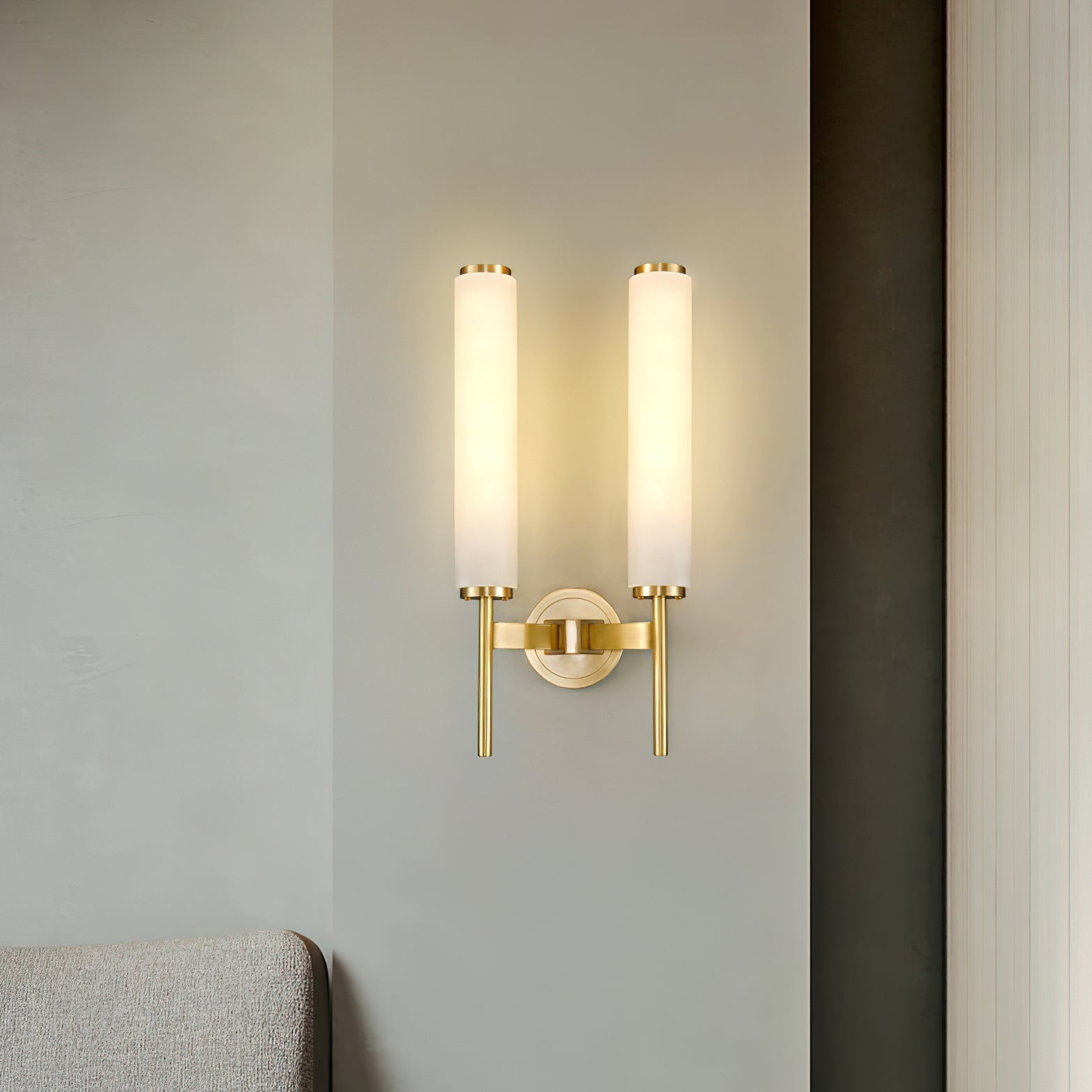 Jern Art-Déco-Wandleuchte aus Alabaster
