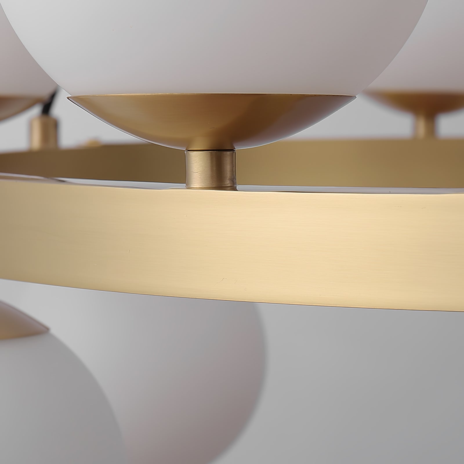 Lustra Kronleuchter Globus Messingring-Letslighting
