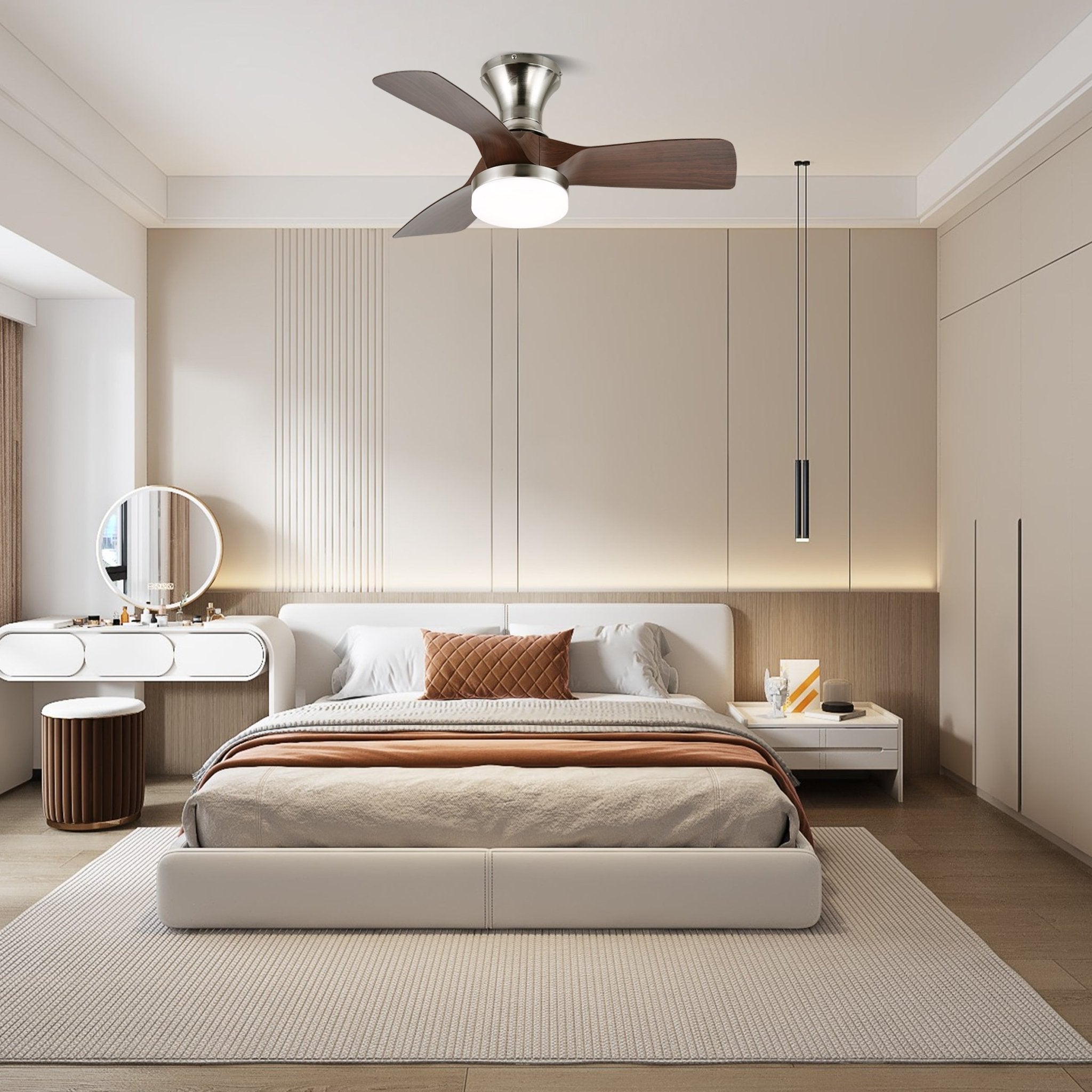 Mirella Deckenventilatorleuchte mit silbernem Metallrahmen und Holzflügeln