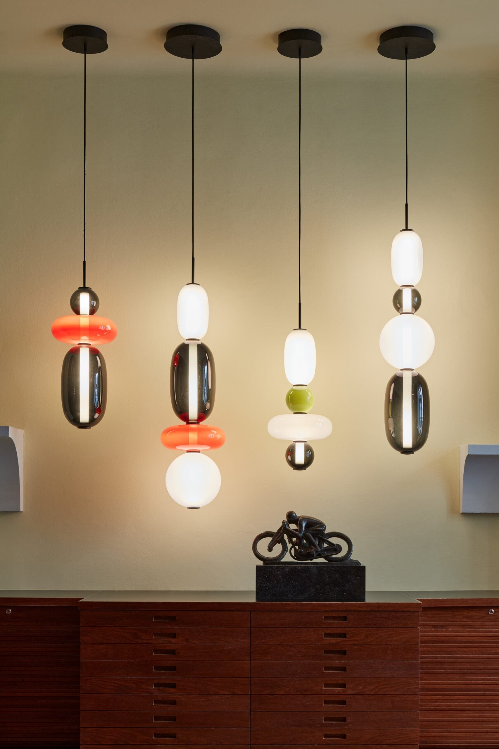 Zodore Moderne Pendelleuchte aus Glas-Letslighting