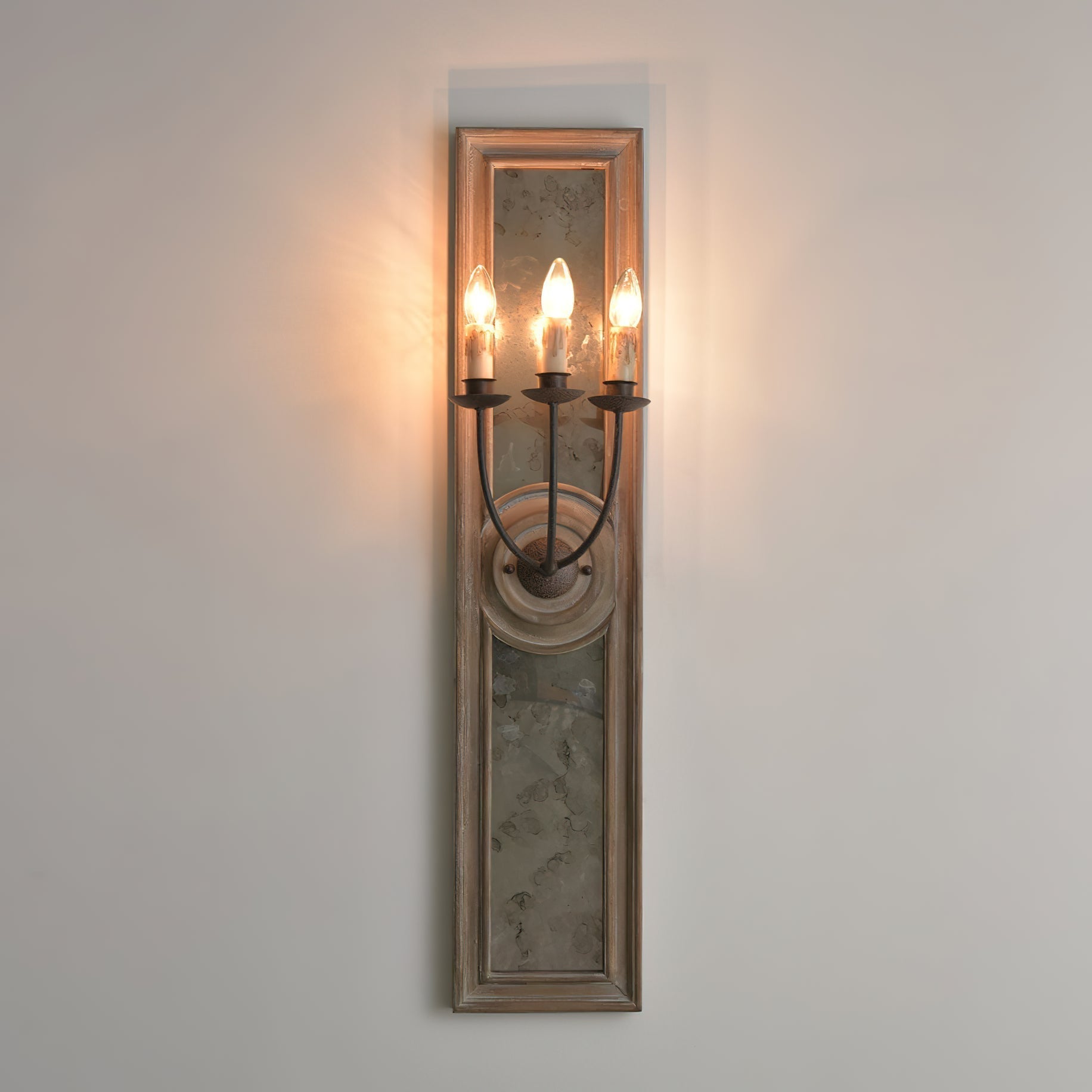 Phasis 3-Licht Spiegel Elegante Vintage Wandleuchte-Letslighting