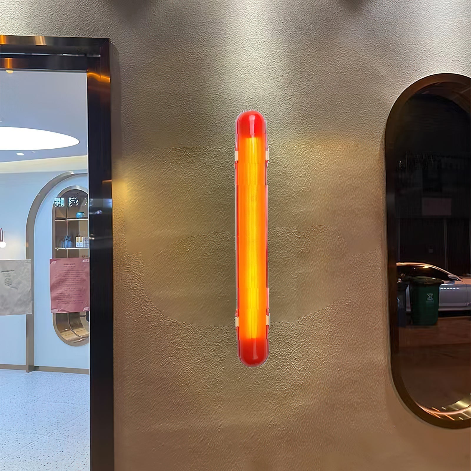 Wavel Rote Wandleuchte aus Kunststoff-Letslighting