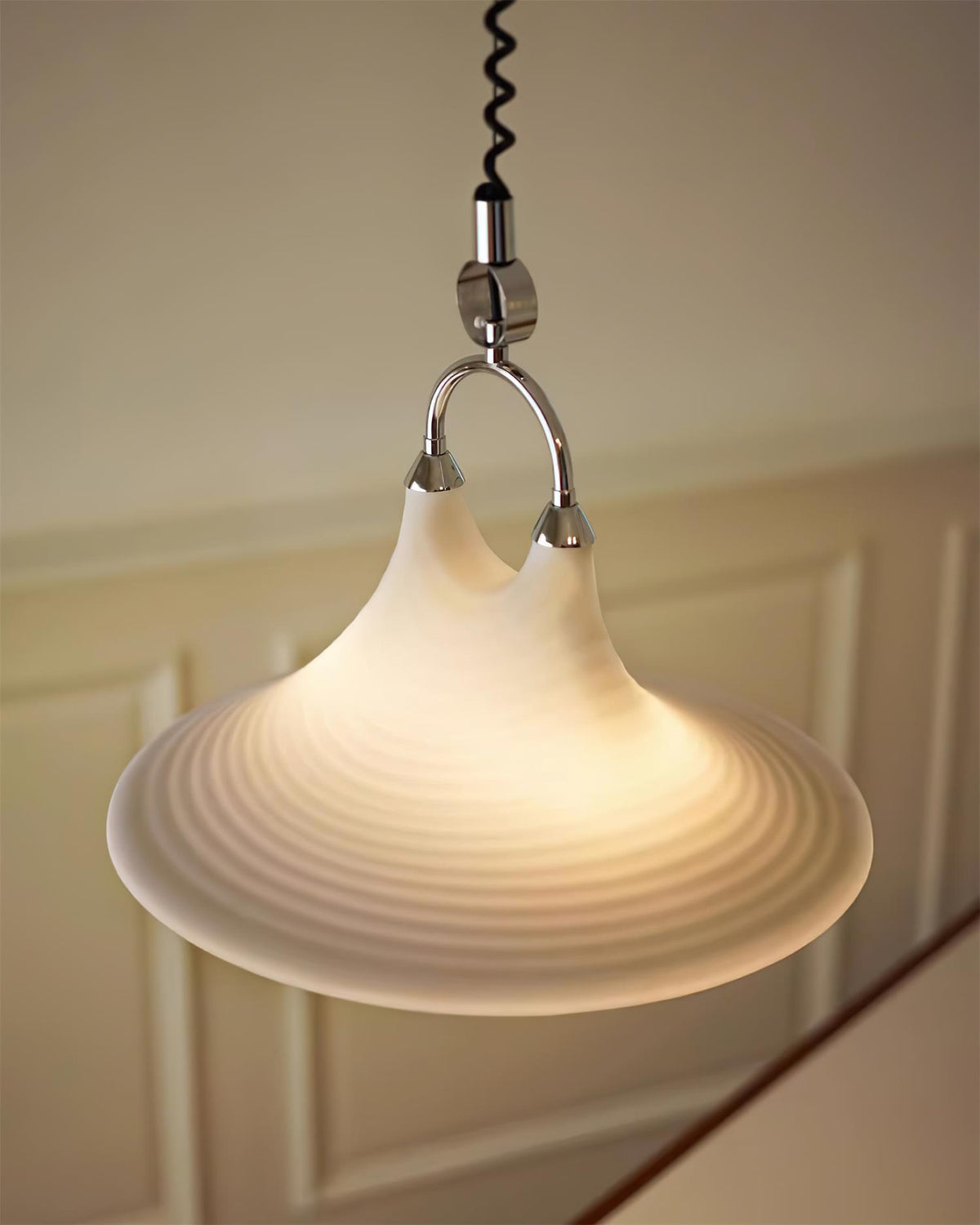 Aria Trompete Kunststoff Pendelleuchte-Letslighting