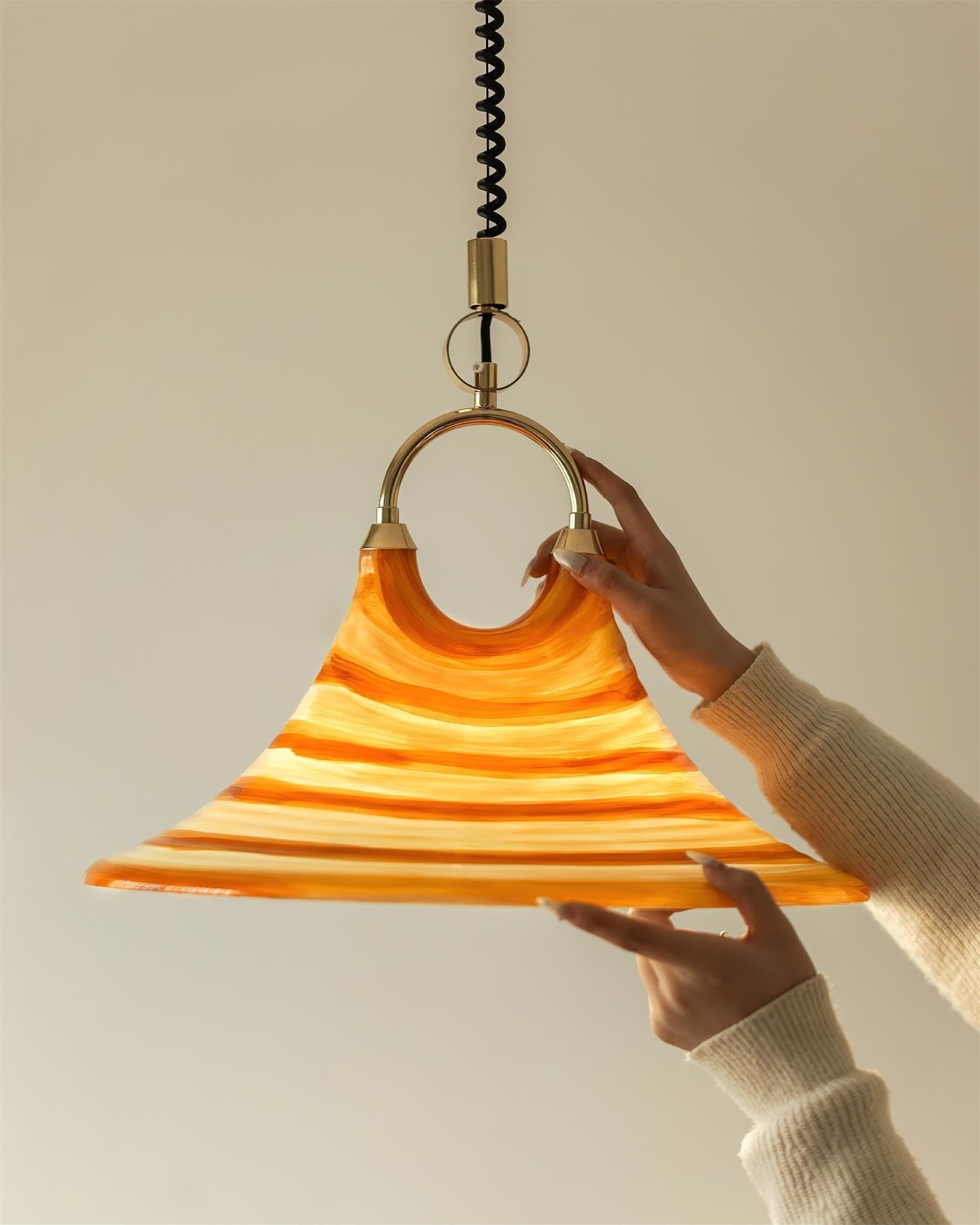 Aria Trompete Kunststoff Pendelleuchte-Letslighting