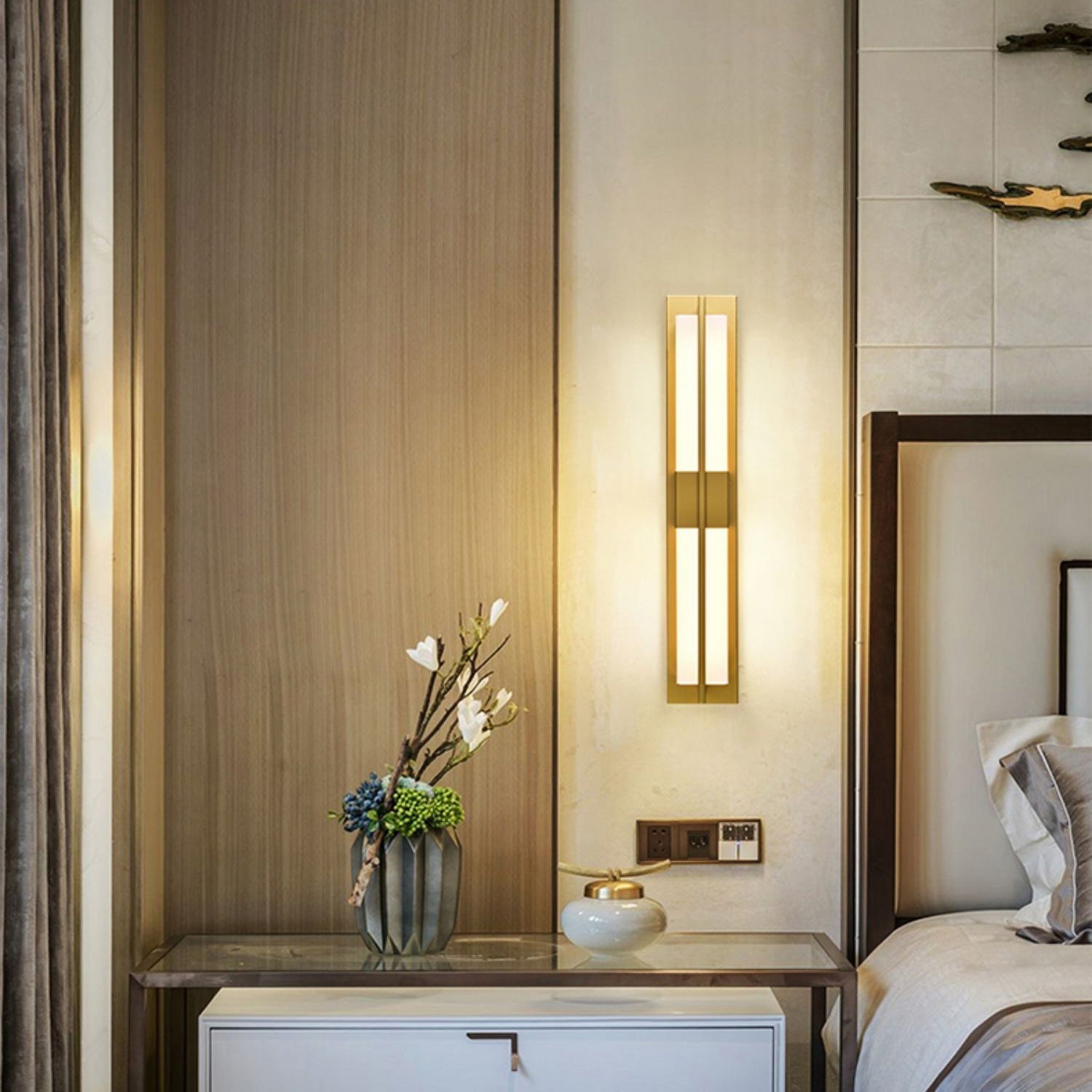 Yale LED Modern Minimalist Brass Alabaster Sconce Wall Lamp - Letslighting