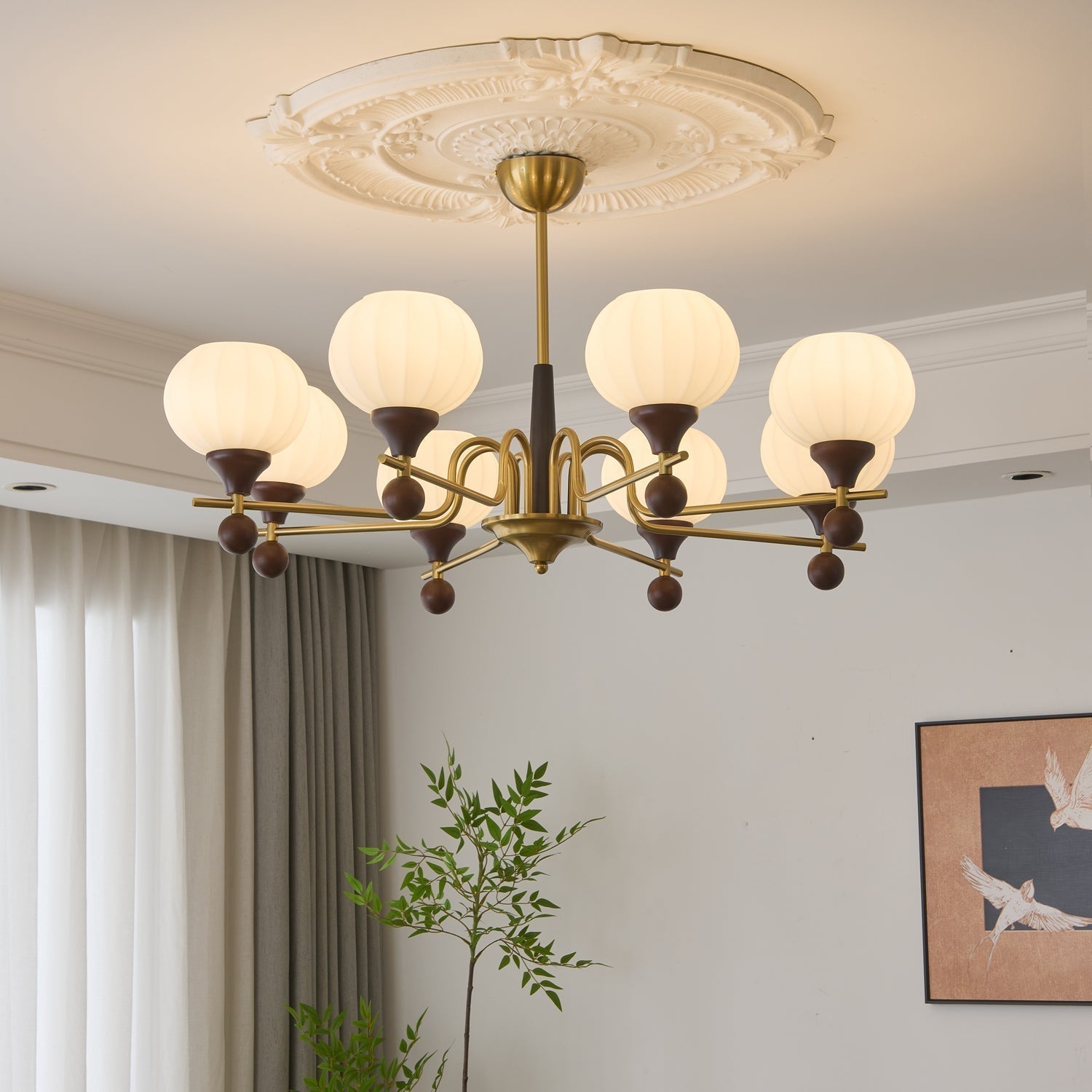 Anorionis Traditioneller Kronleuchter aus Hochwertigem Holz-Letslighting