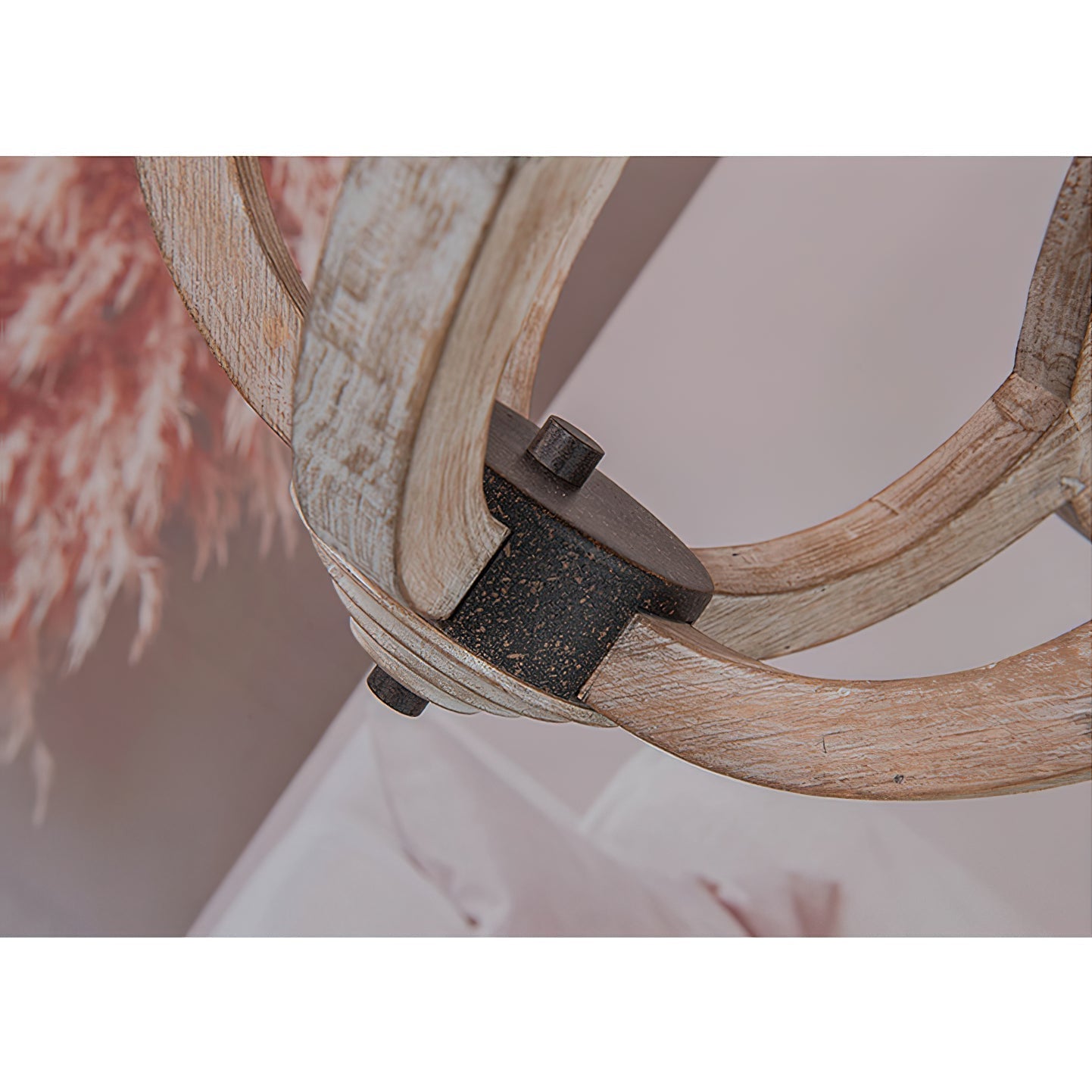 Myraean Industrieller Vintage Kronleuchter aus Holz-Letslighting