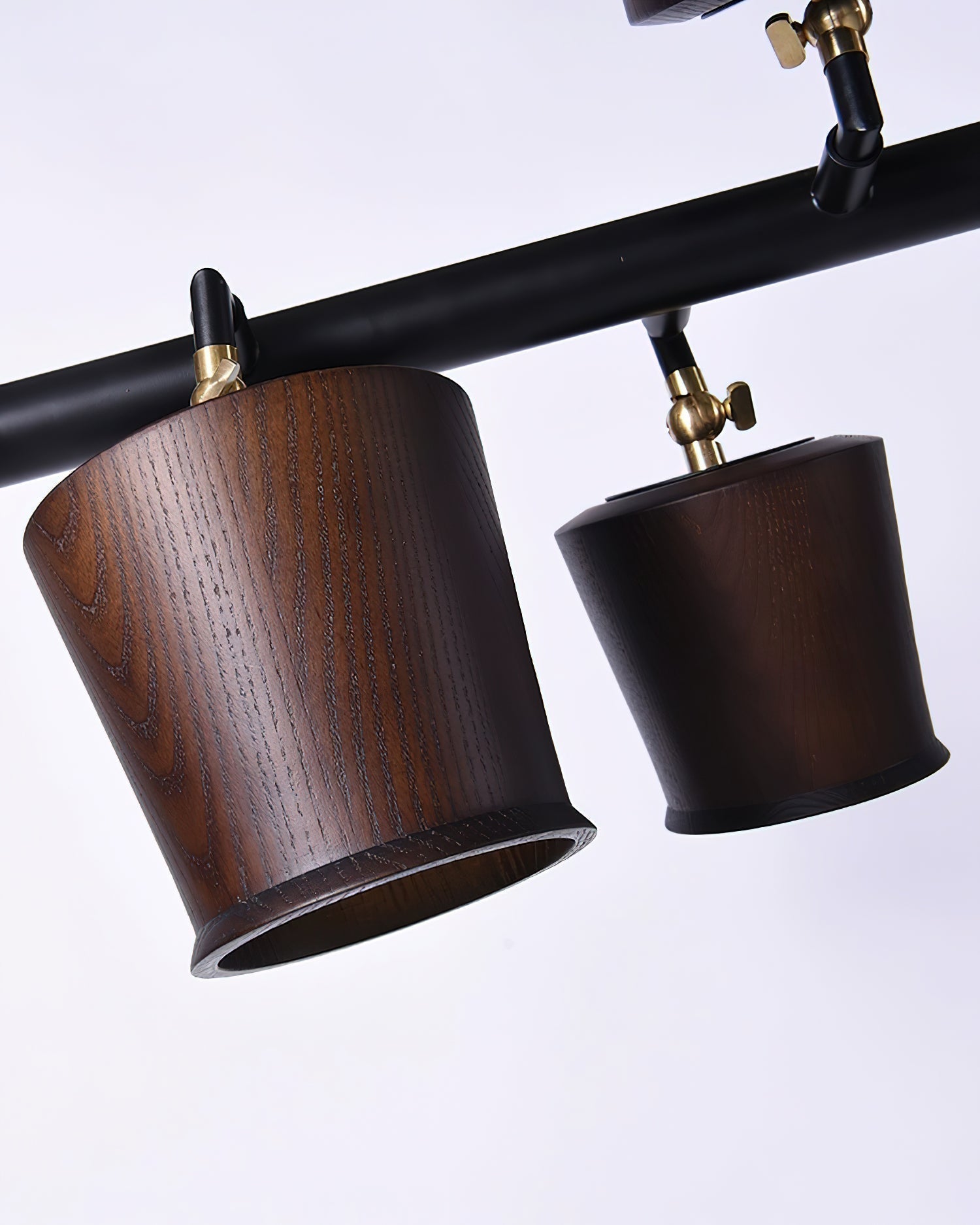 Avelira Rustikale Lineare Pendelleuchte aus Holzkugel-Letslighting