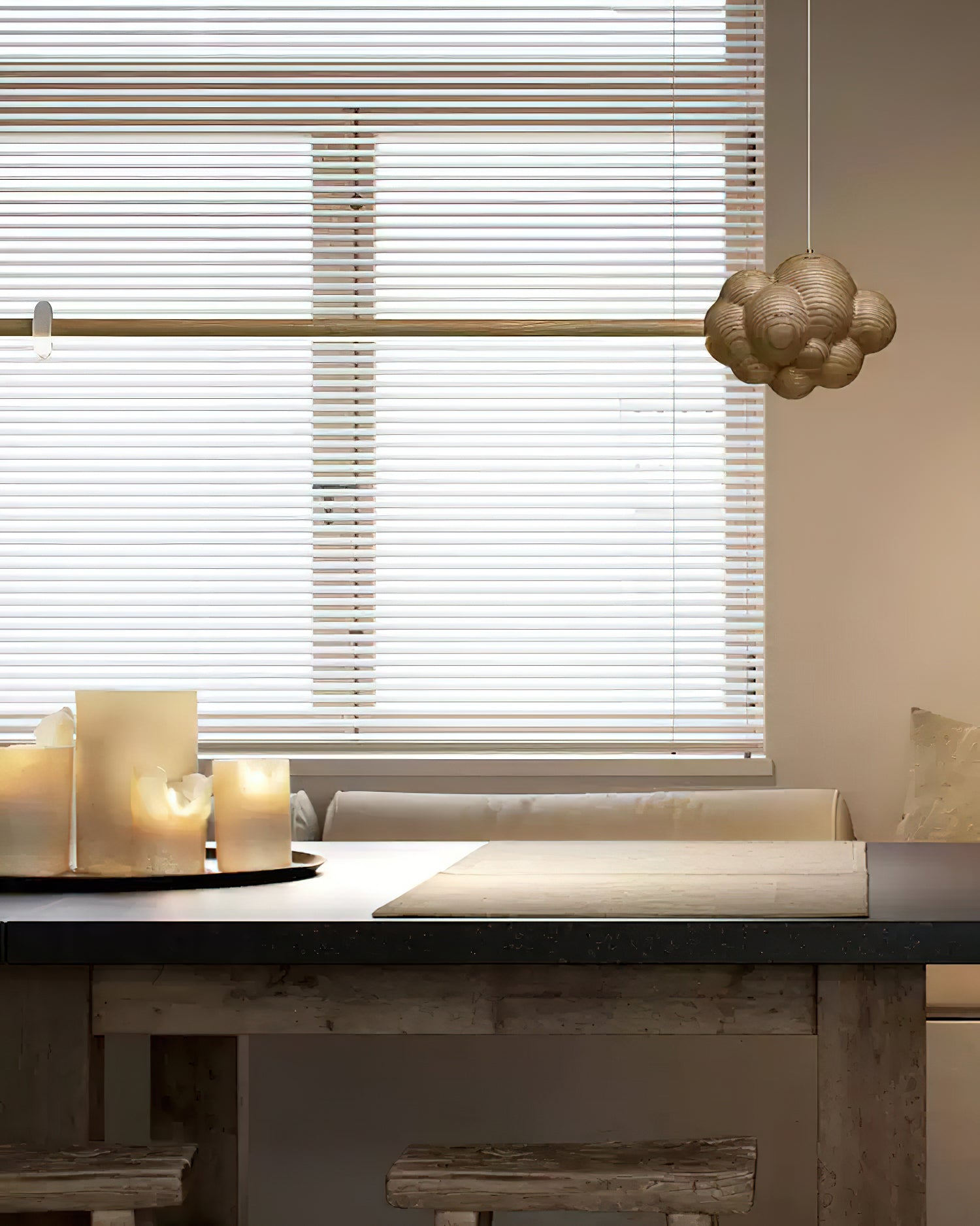 Lustra Pendelleuchte Holzstab Wolke Minimalistisch-Letslighting