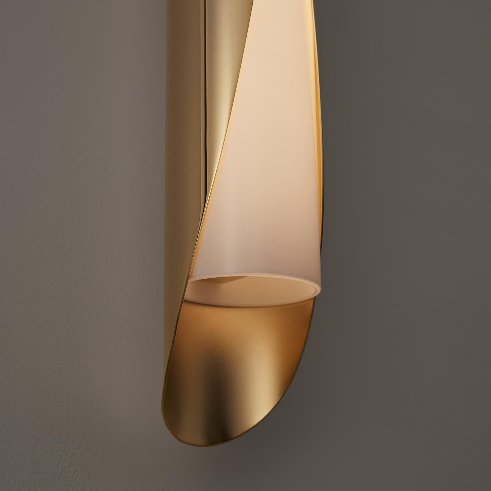 Jolt Minimalistische Moderne Kupfer-Wandleuchte-Letslighting