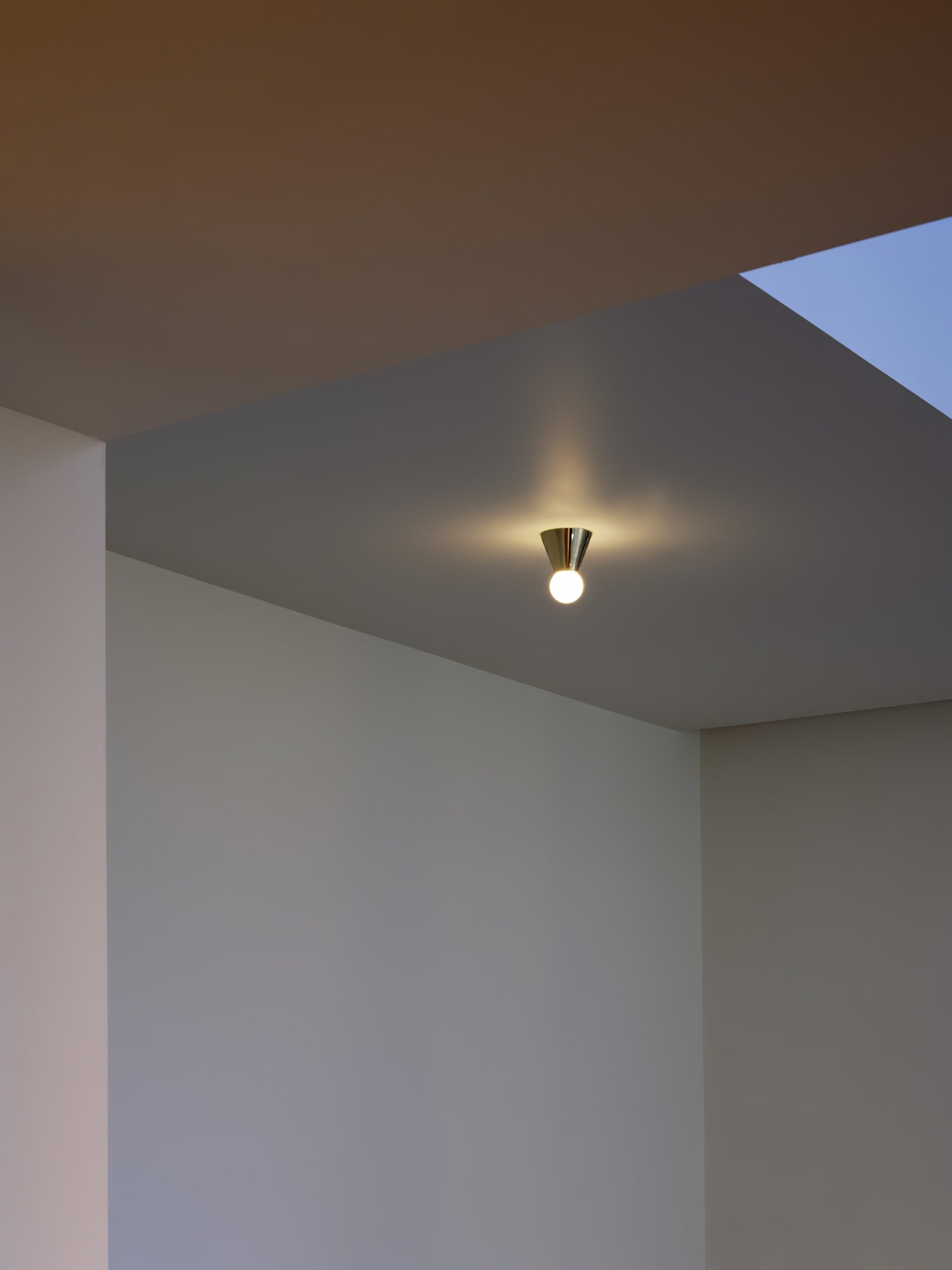 Nycareth Moderne Minimalistische Deckenleuchte aus Glas-Letslighting