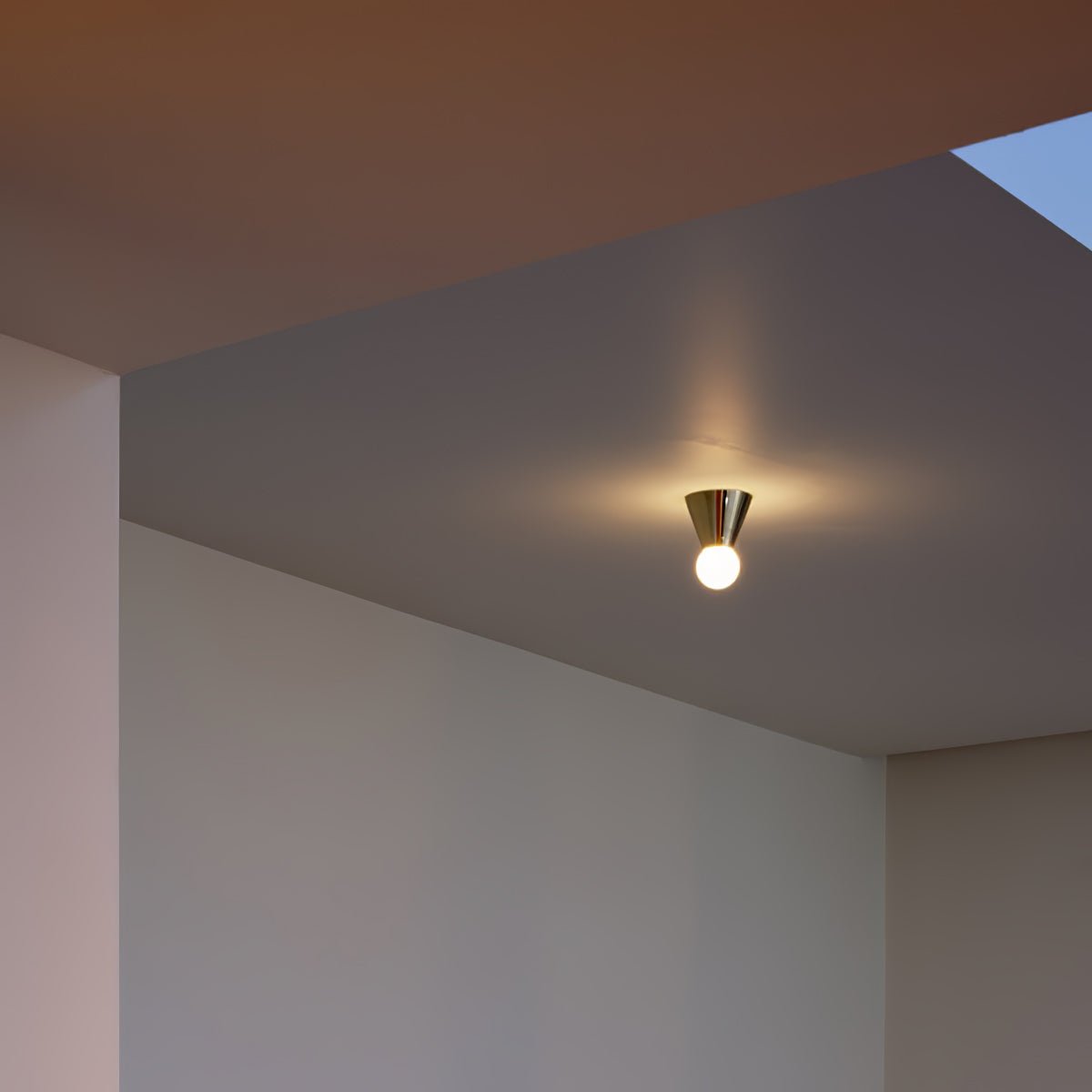 Nycareth Moderne Minimalistische Deckenleuchte aus Glas-Letslighting