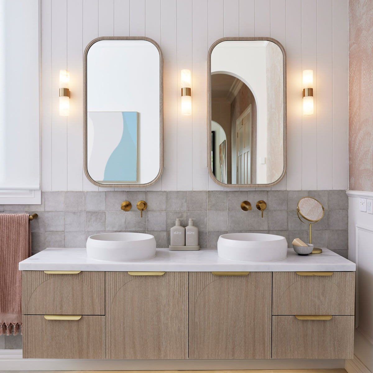 Alight Modern Minimalist Metal Alabaster Wall Lamp - Letslighting