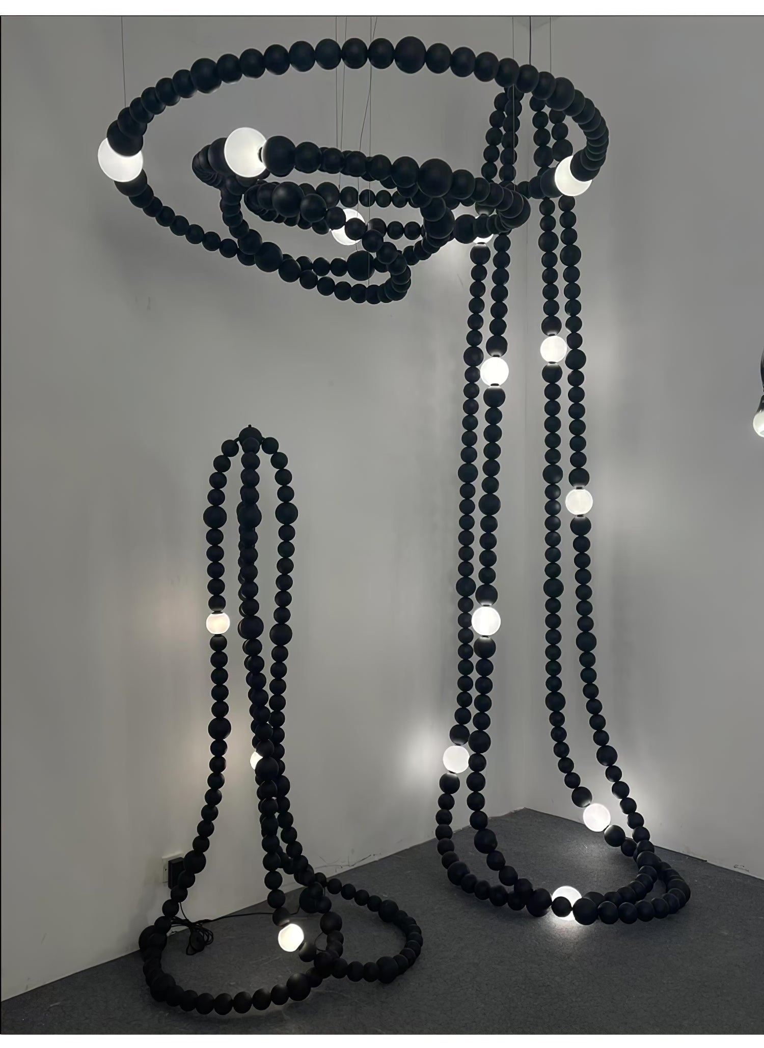 Nysolisra Moderner Glas-Kronleuchter-Letslighting