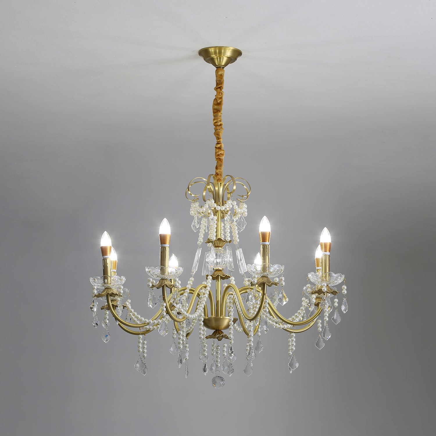 Lustra Eleganter Kronleuchter aus Kristallperlen-Letslighting
