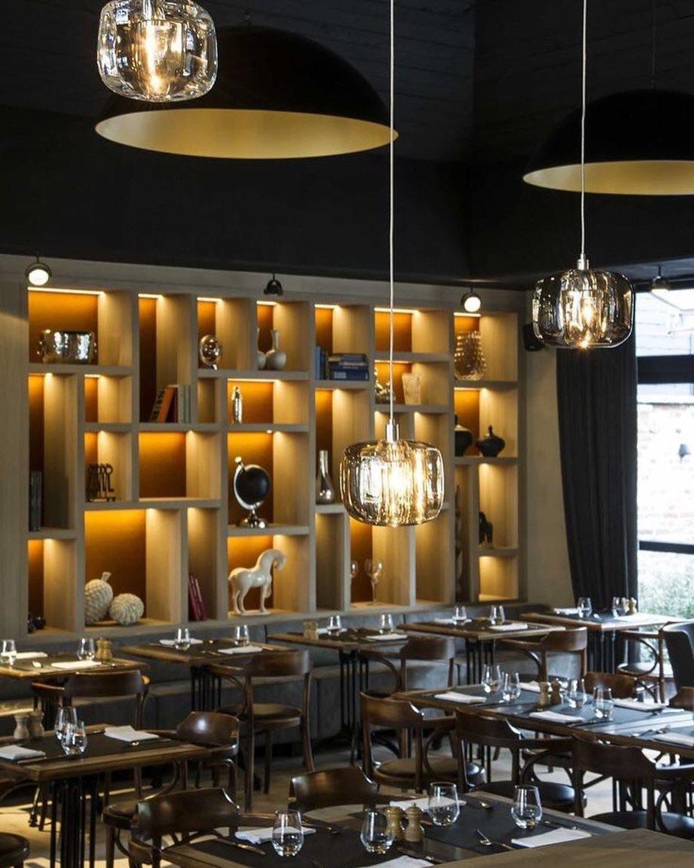 Cubie Chandelier - Blowlighting