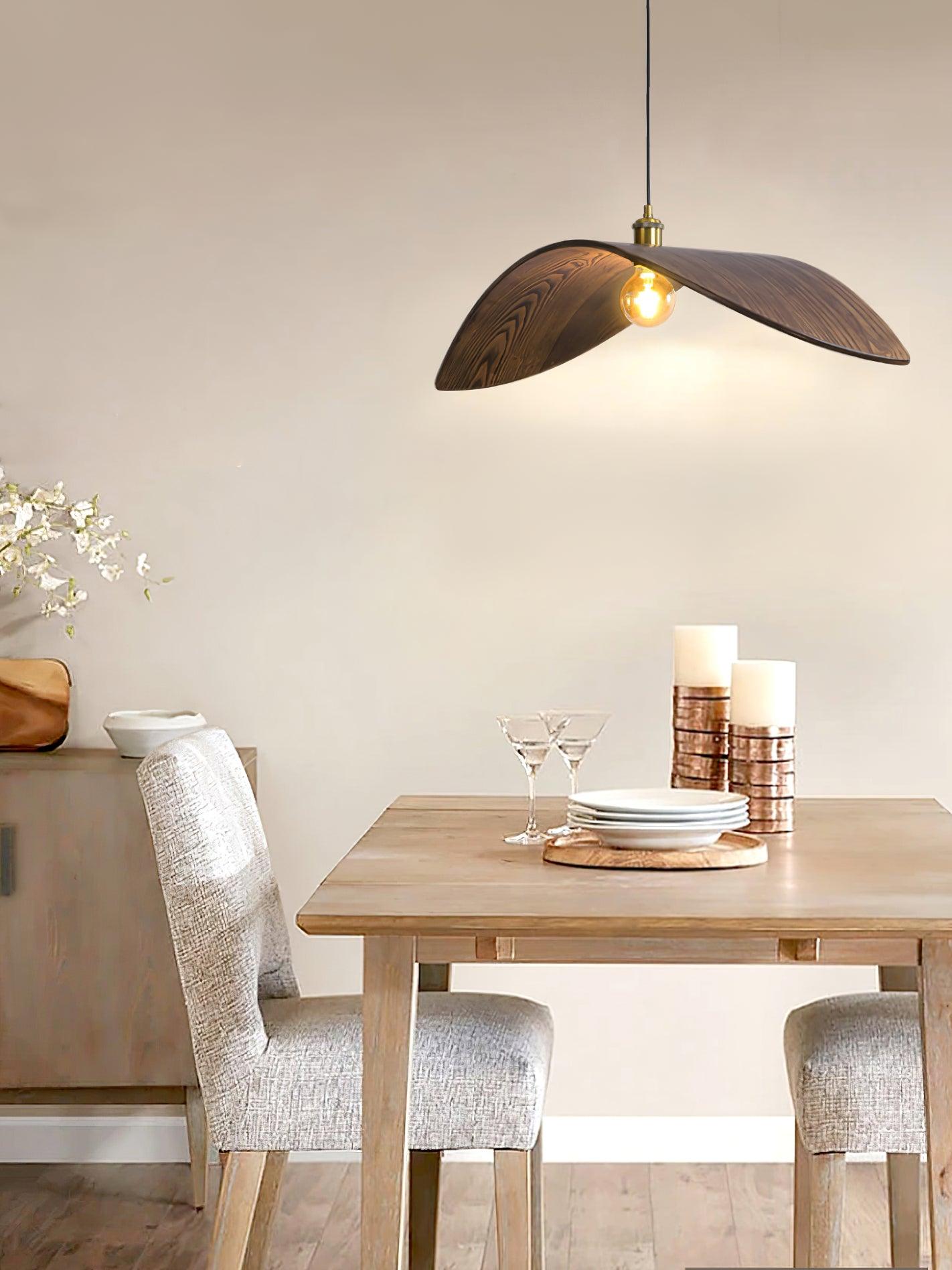 Curve Wooden Pendant Lamp - Blowlighting