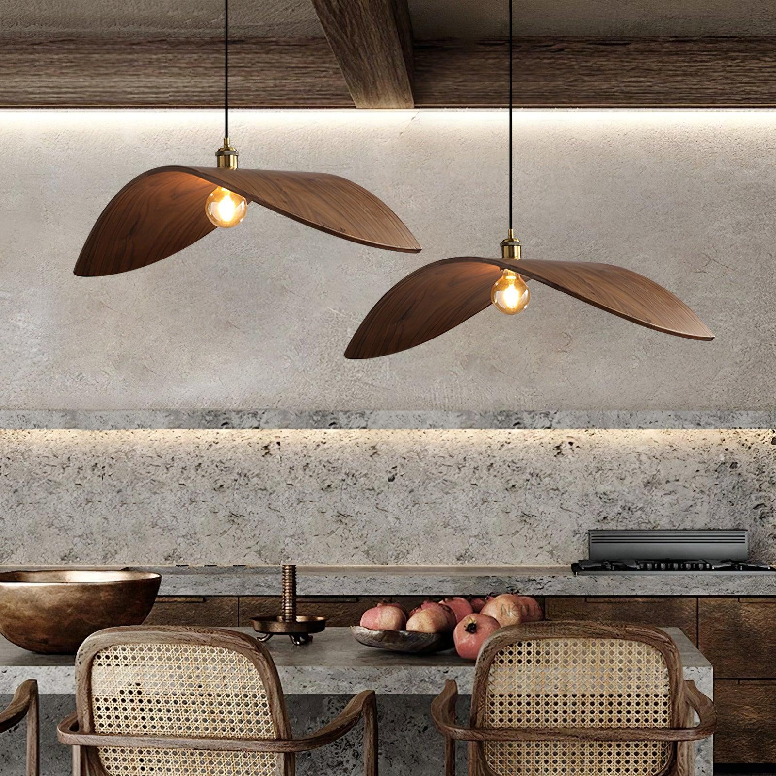 Curve Wooden Pendant Lamp - Blowlighting